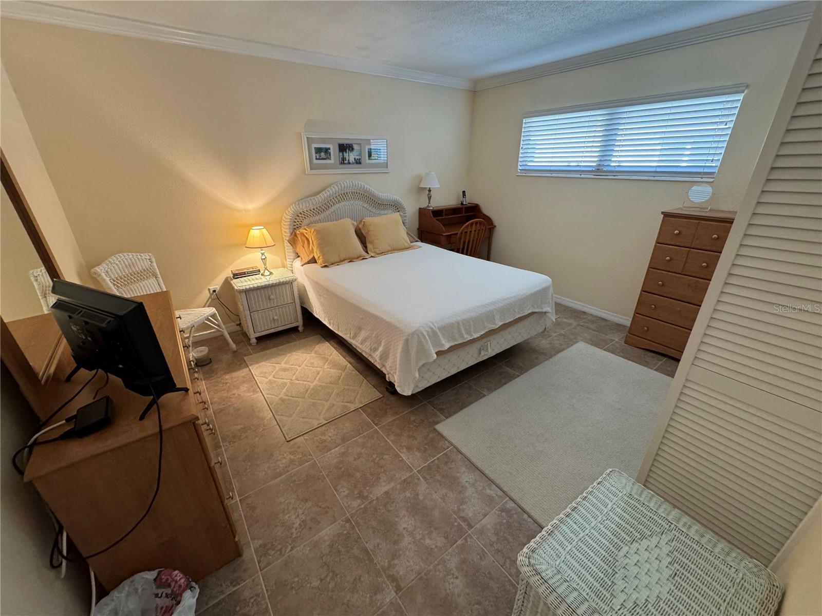 Image 9 of 12 For 510 Granada Avenue 105