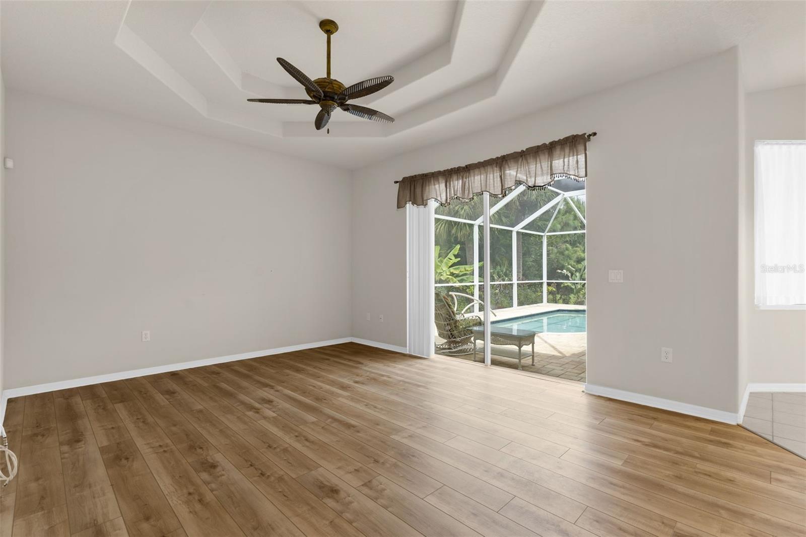 Image 14 of 53 For 1438 Roosevelt Drive