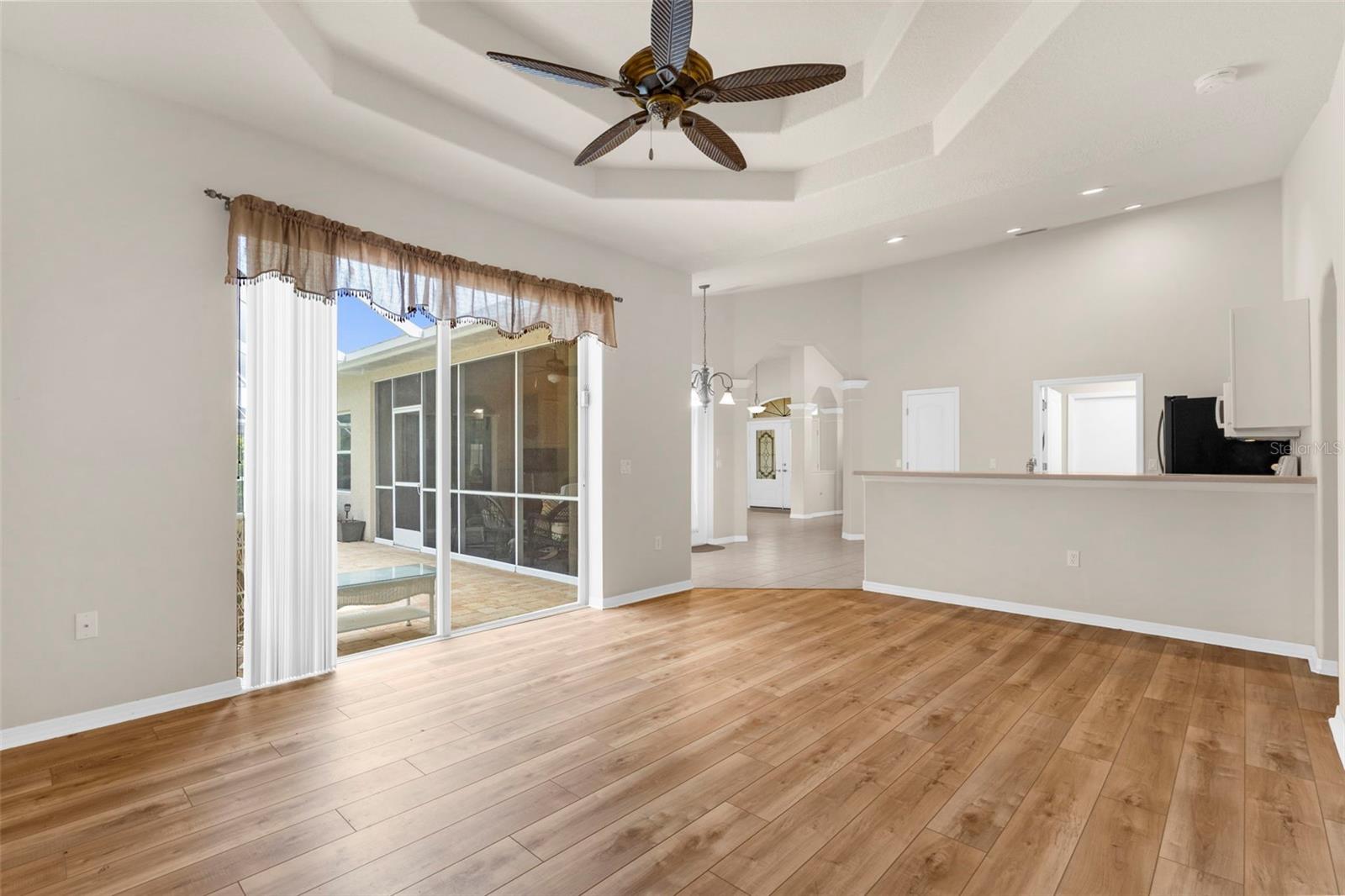 Image 15 of 53 For 1438 Roosevelt Drive