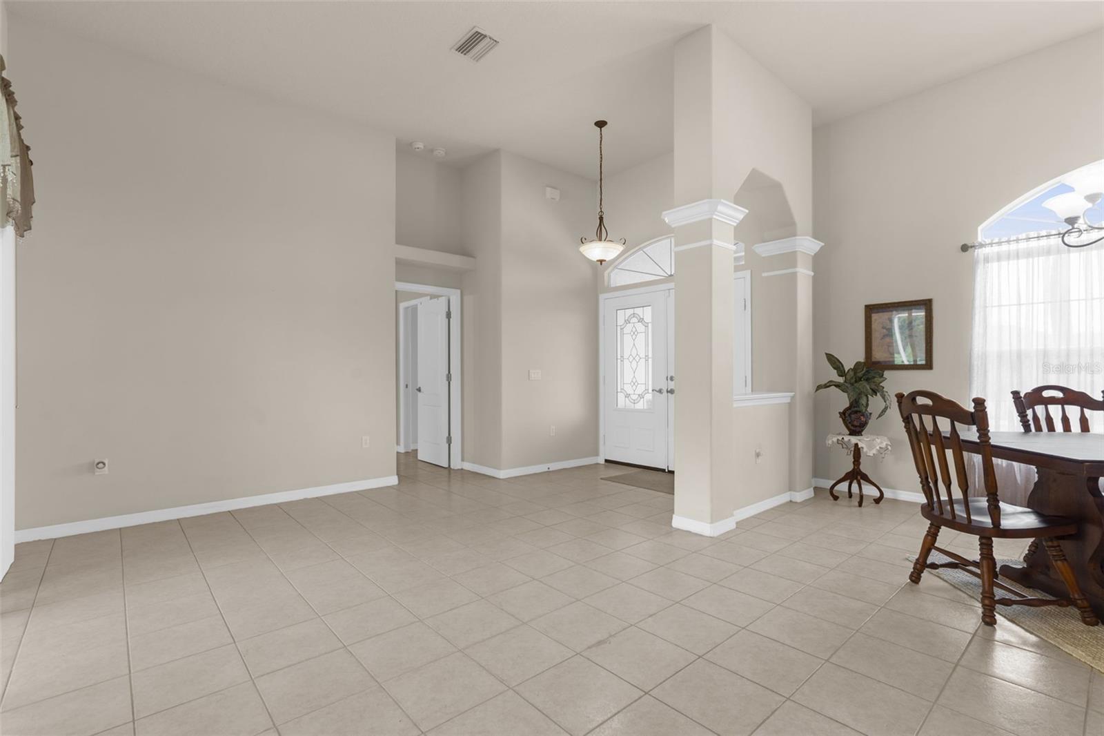 Image 7 of 53 For 1438 Roosevelt Drive