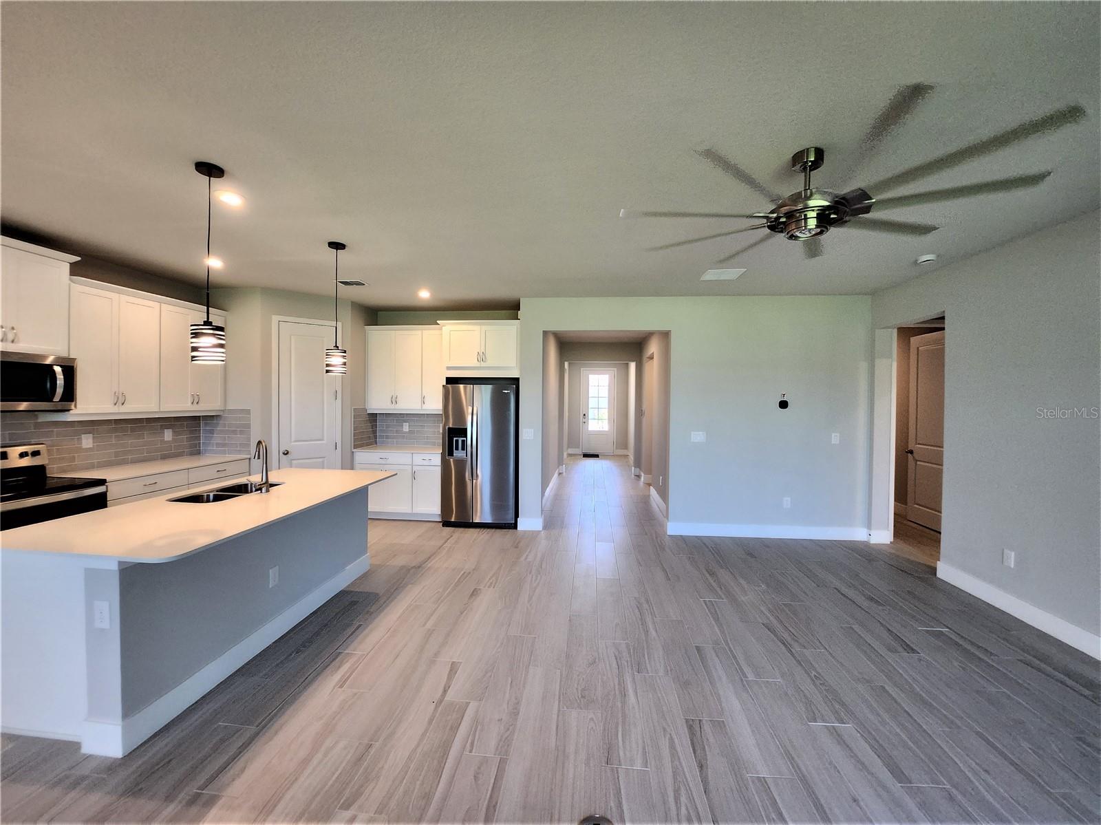 Image 9 of 40 For 20465 Bandera Place