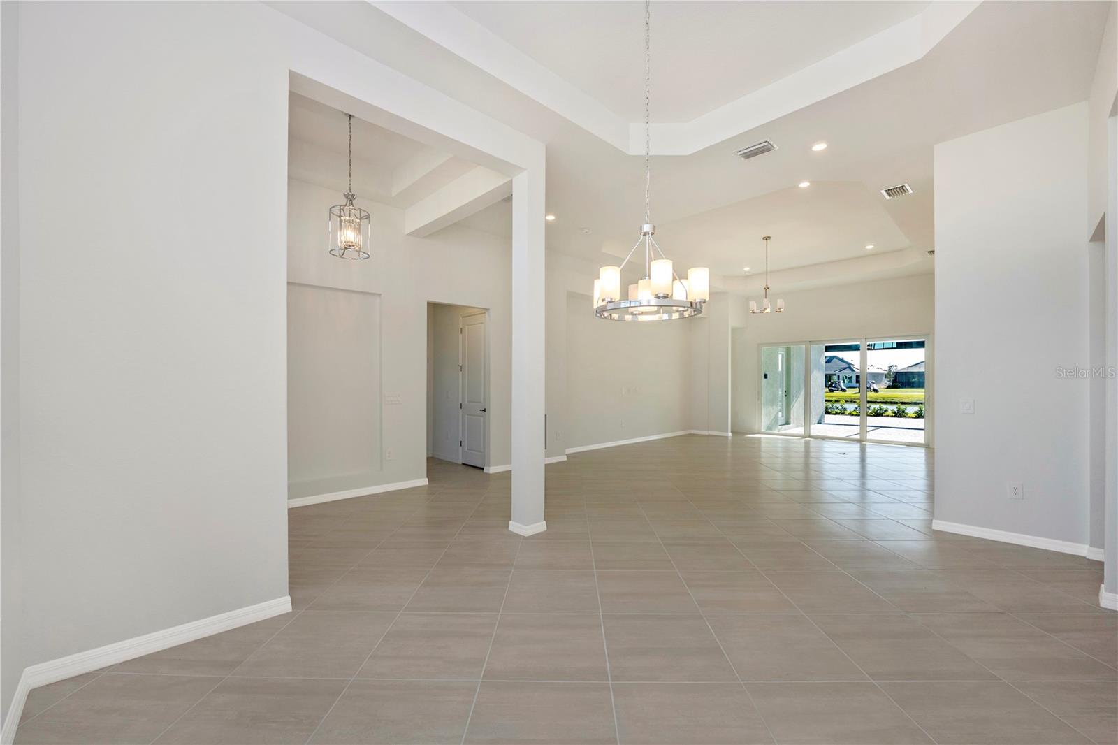 Image 10 of 100 For 12655 Wellen Golf Street