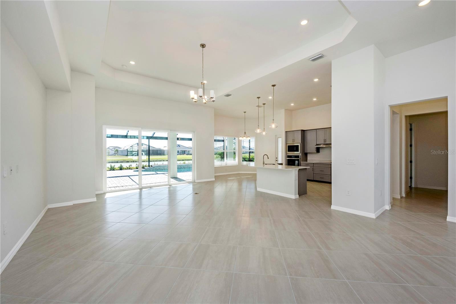 Image 12 of 100 For 12655 Wellen Golf Street