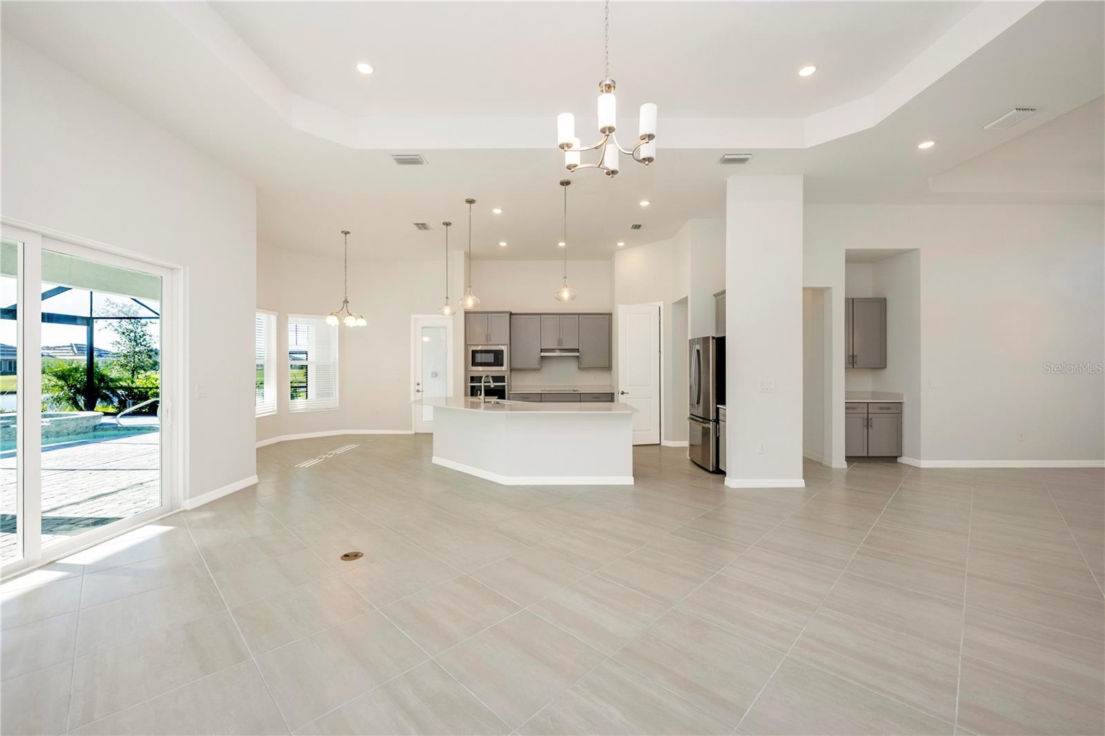 Image 13 of 100 For 12655 Wellen Golf Street