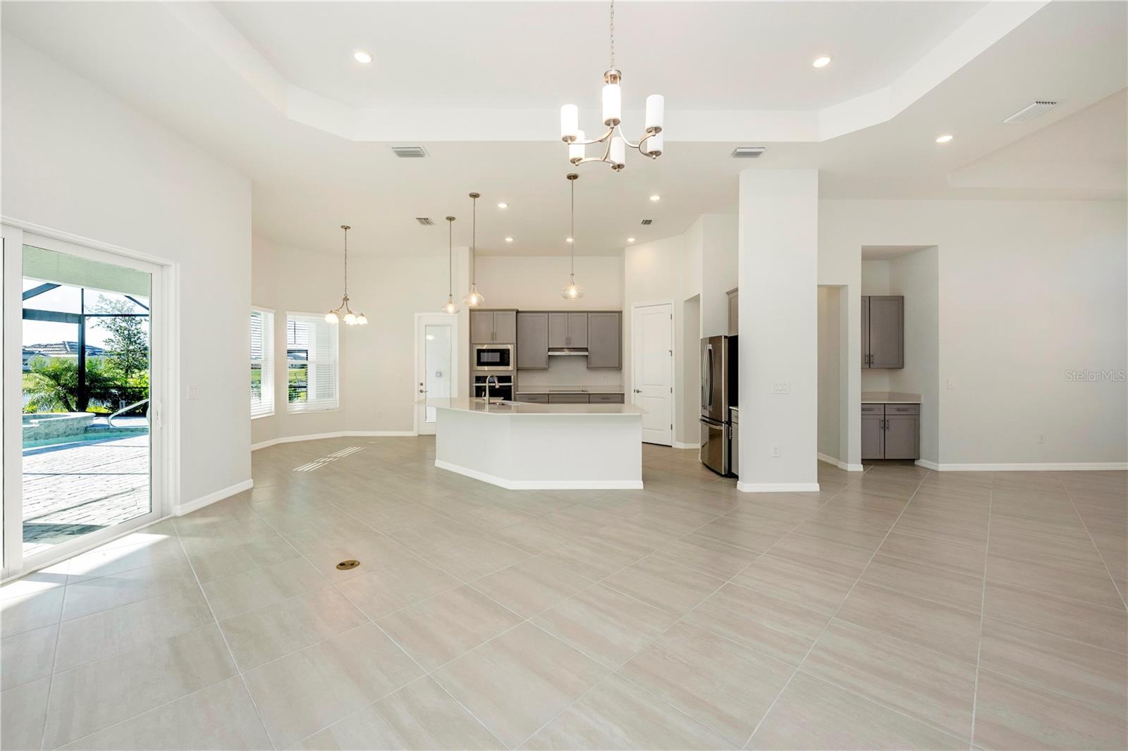 Image 14 of 100 For 12655 Wellen Golf Street