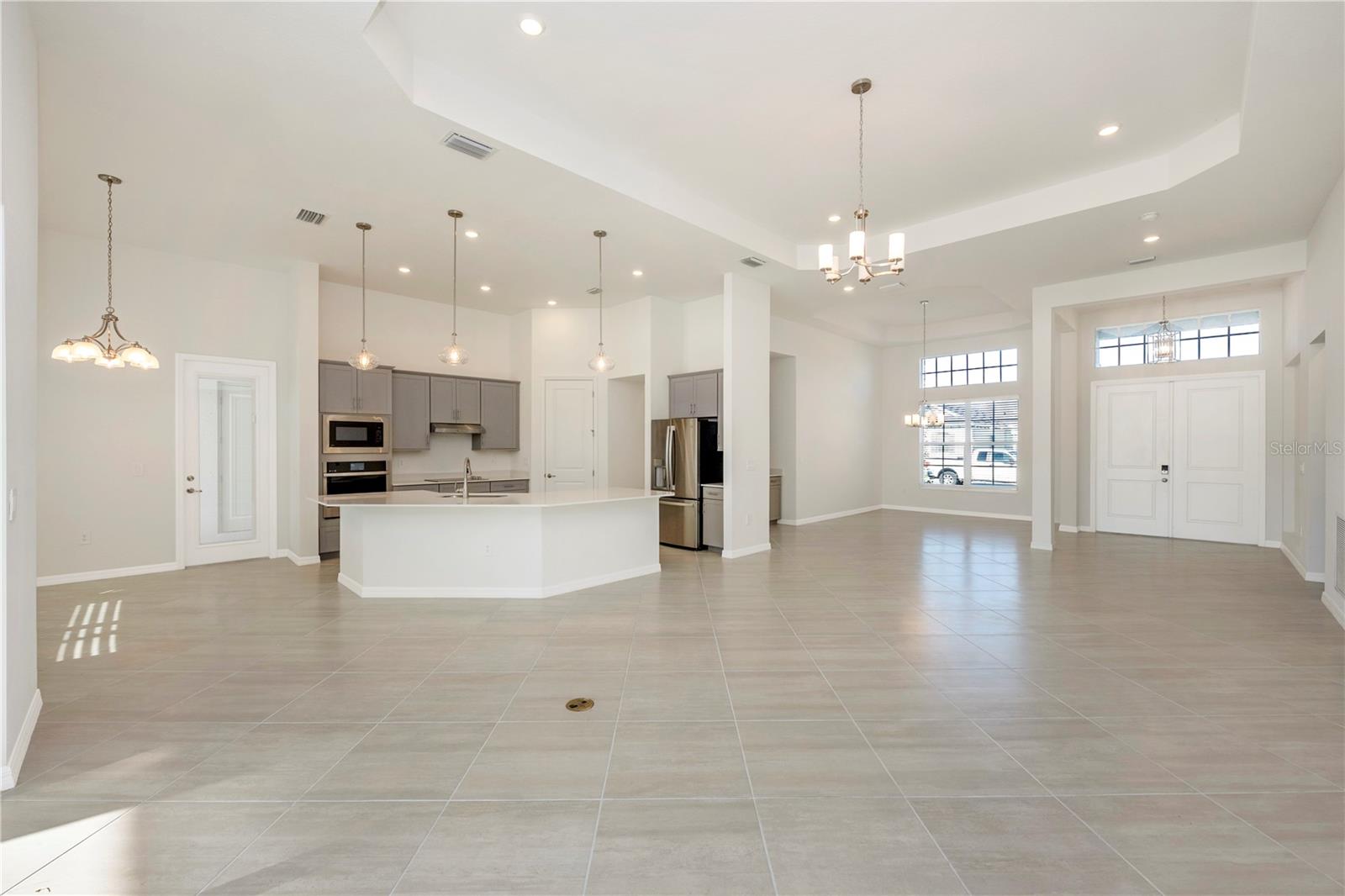 Image 15 of 100 For 12655 Wellen Golf Street