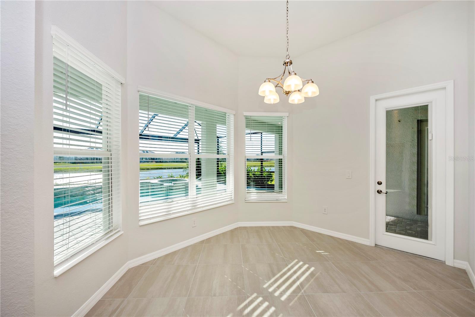 Image 22 of 100 For 12655 Wellen Golf Street