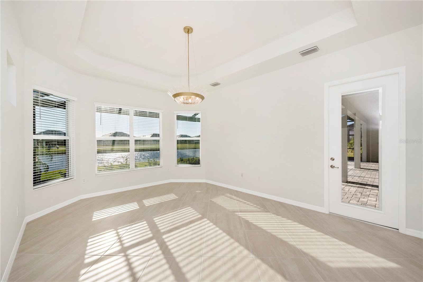 Image 26 of 100 For 12655 Wellen Golf Street