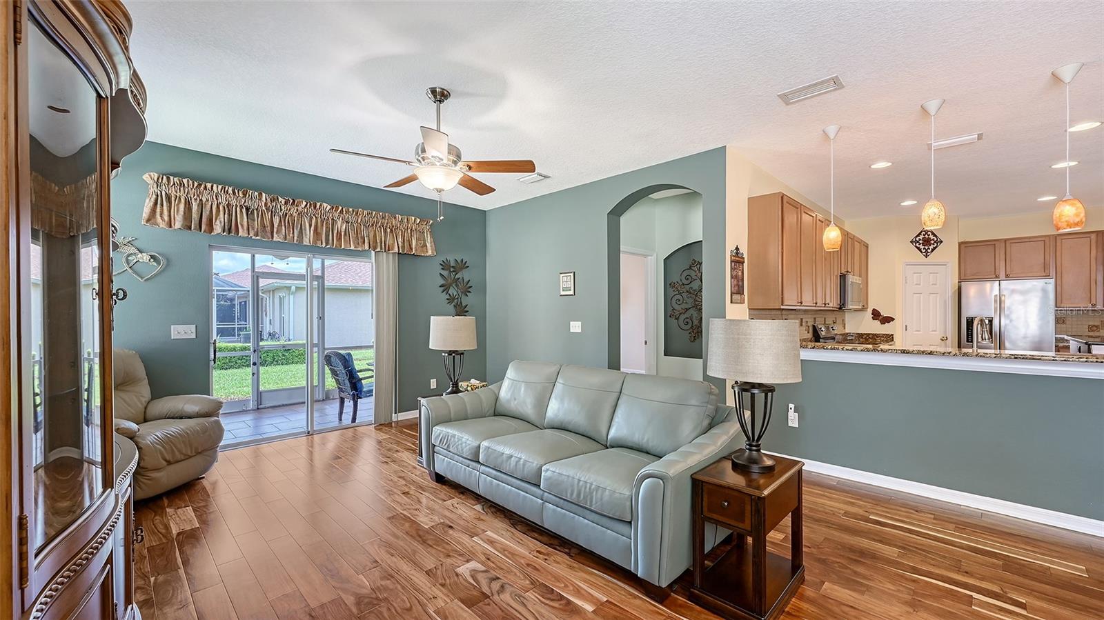 Image 10 of 48 For 5238 Athens Way