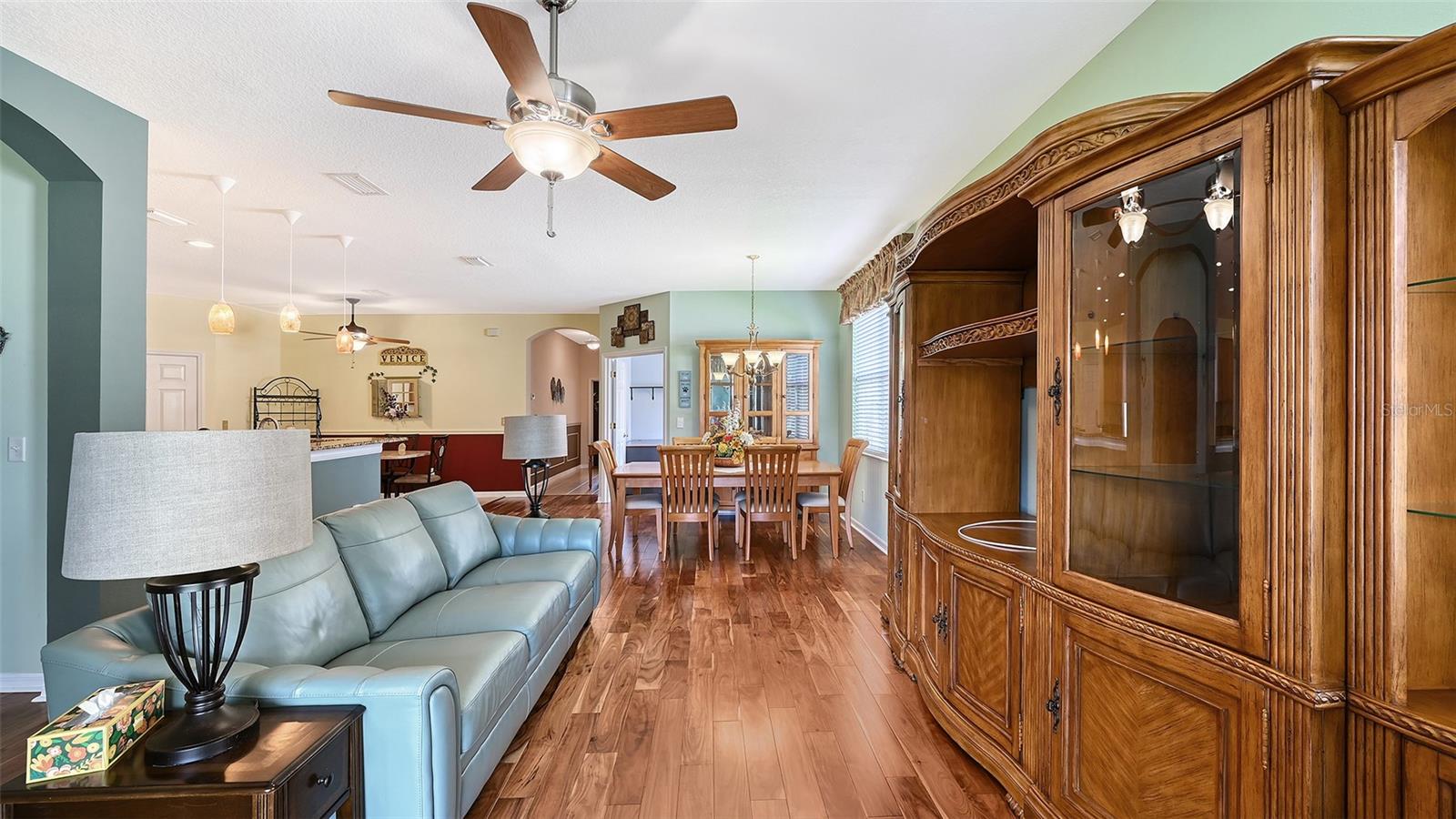 Image 11 of 48 For 5238 Athens Way