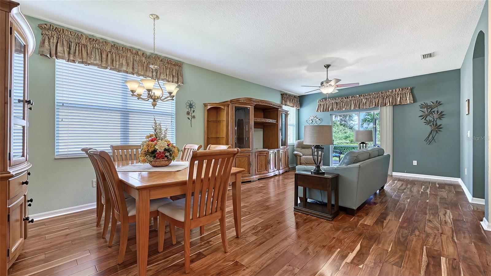 Image 9 of 48 For 5238 Athens Way