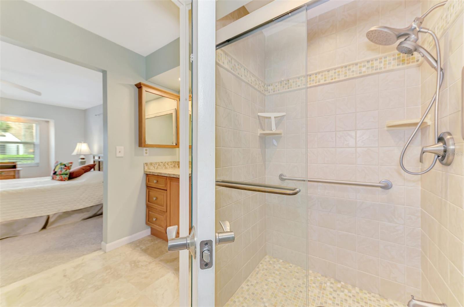 Image 36 of 66 For 1211 Capri Isles Boulevard 92