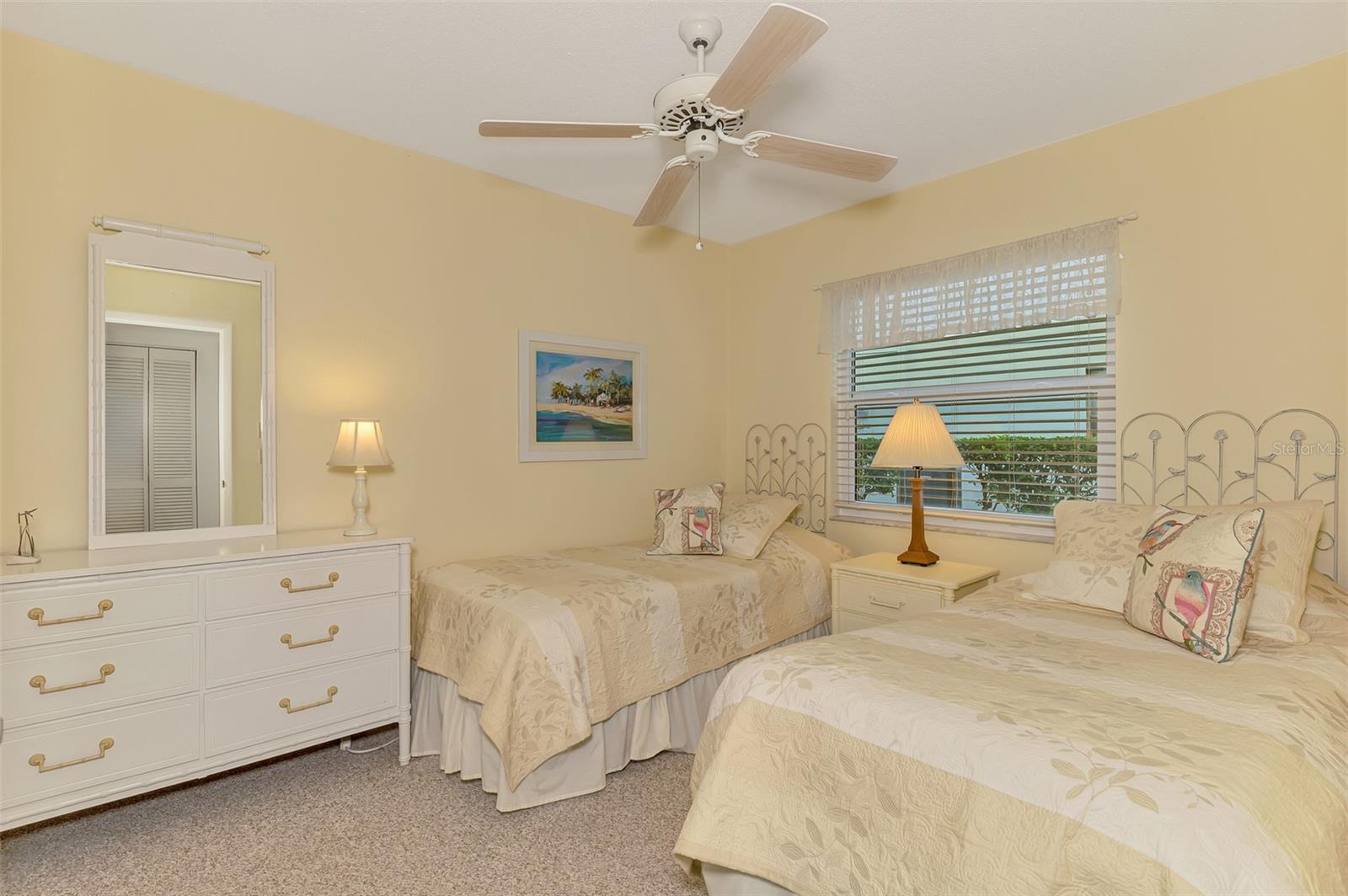 Image 39 of 66 For 1211 Capri Isles Boulevard 92