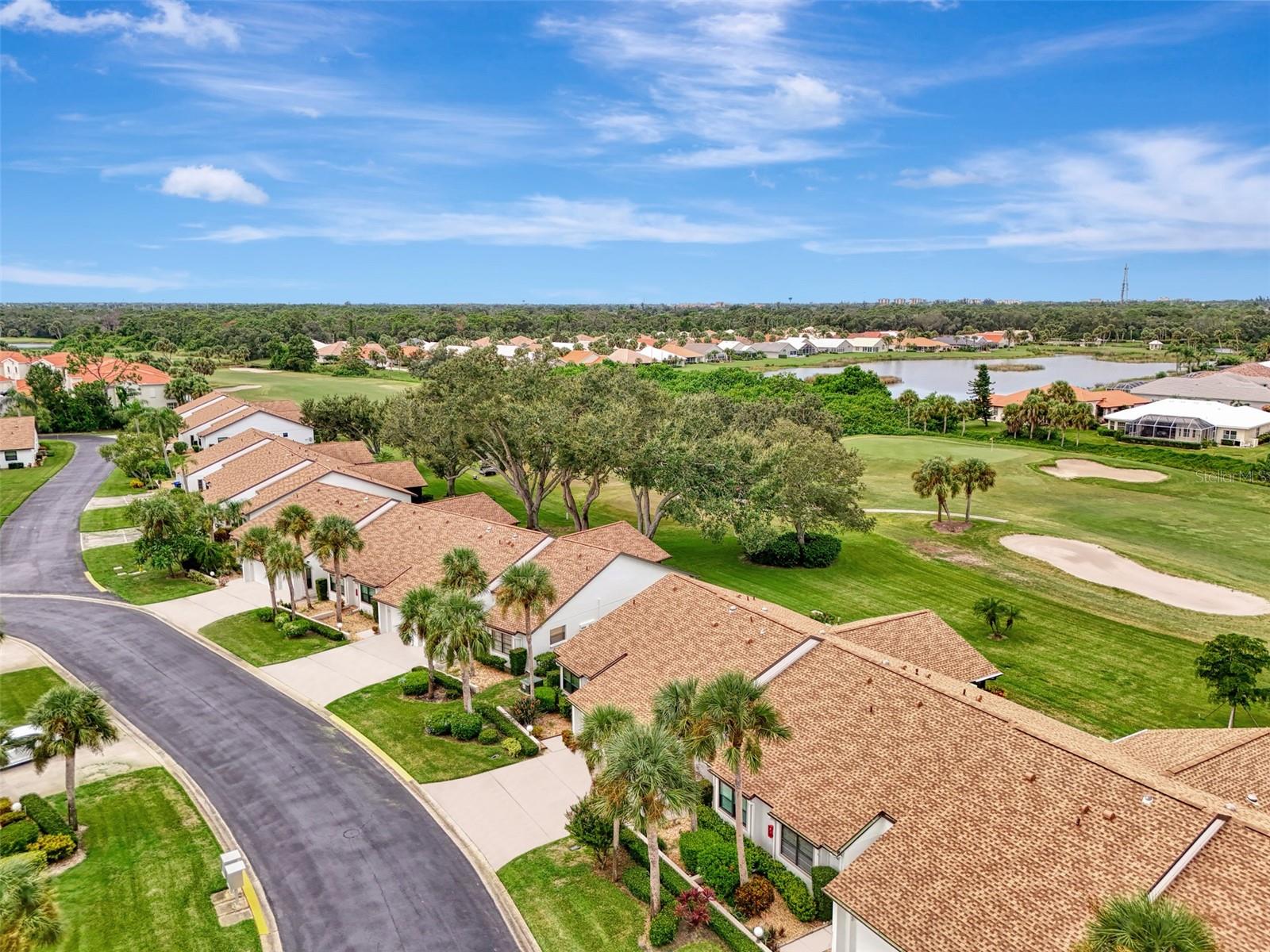 Image 4 of 66 For 1211 Capri Isles Boulevard 92