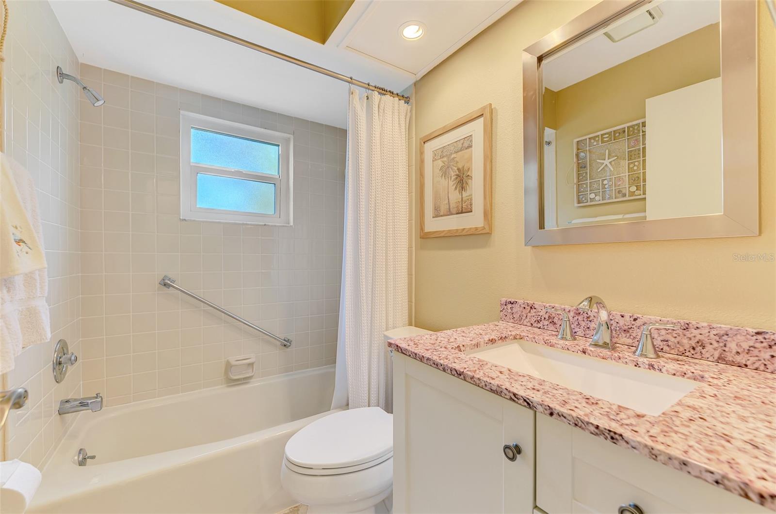 Image 41 of 66 For 1211 Capri Isles Boulevard 92
