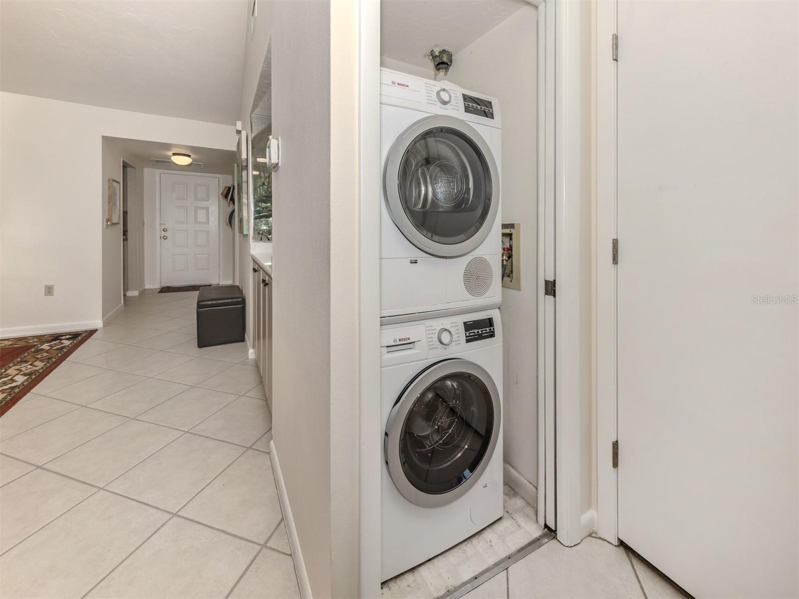 Image 27 of 63 For 1100 Capri Isles Boulevard 423