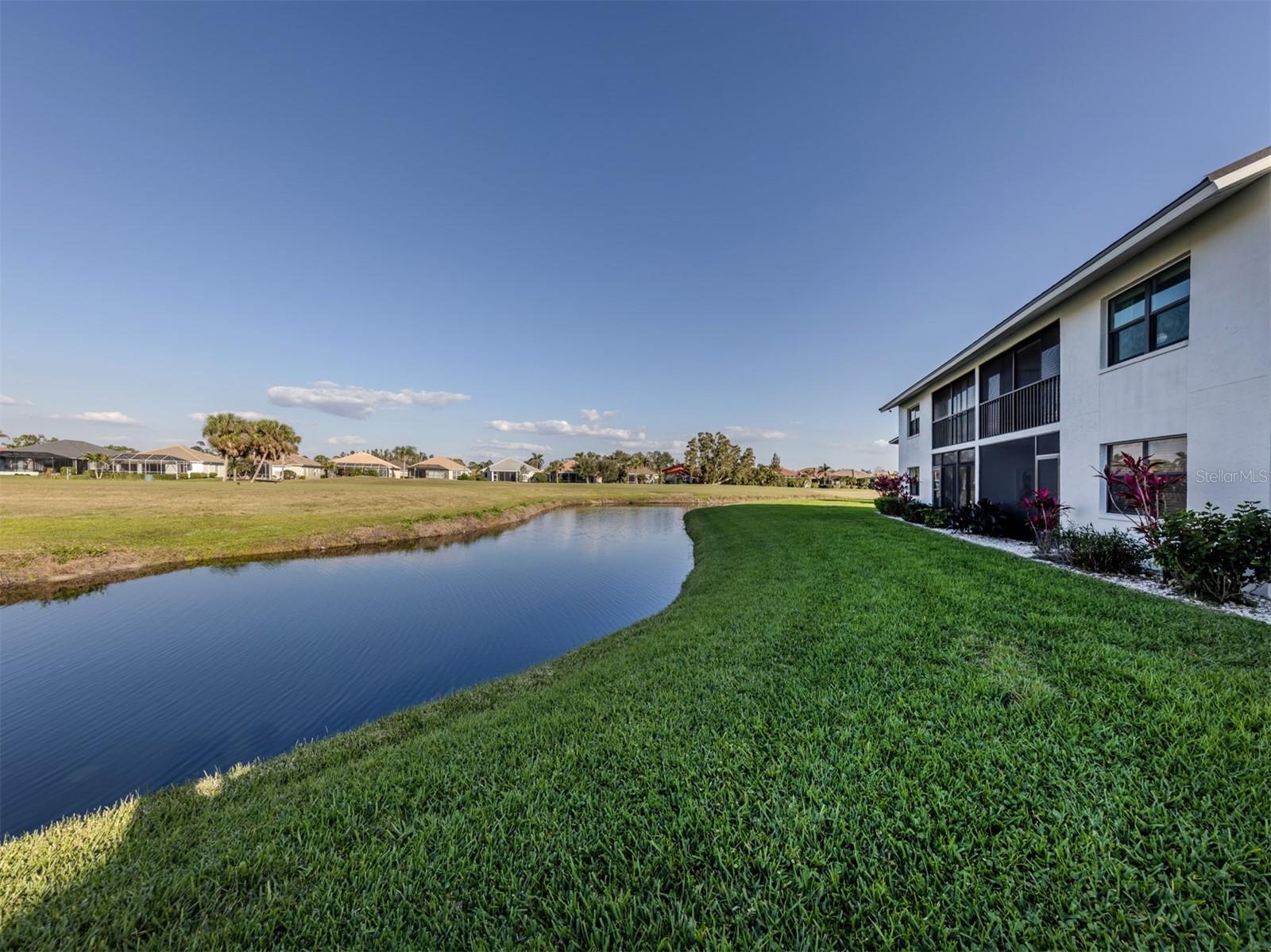 Image 29 of 63 For 1100 Capri Isles Boulevard 423