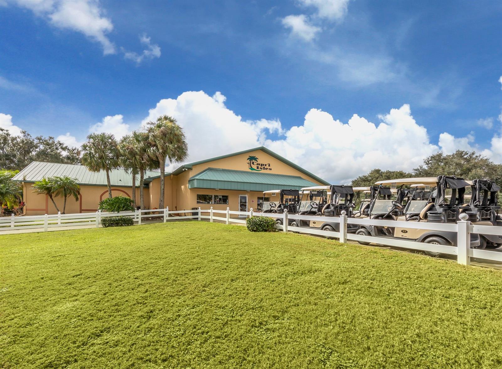 Image 39 of 63 For 1100 Capri Isles Boulevard 423