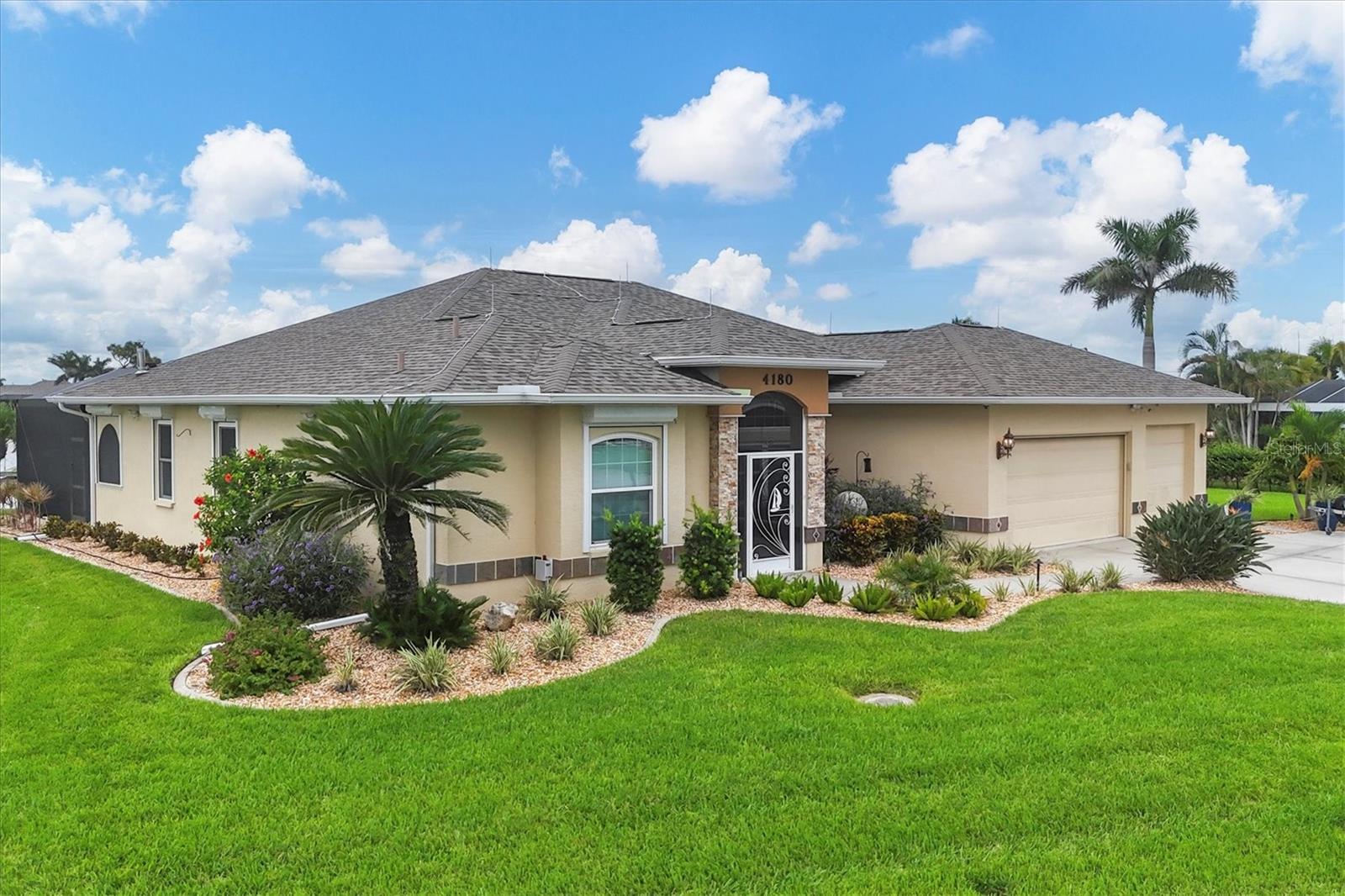 Image 11 of 65 For 4180 Surfside Court