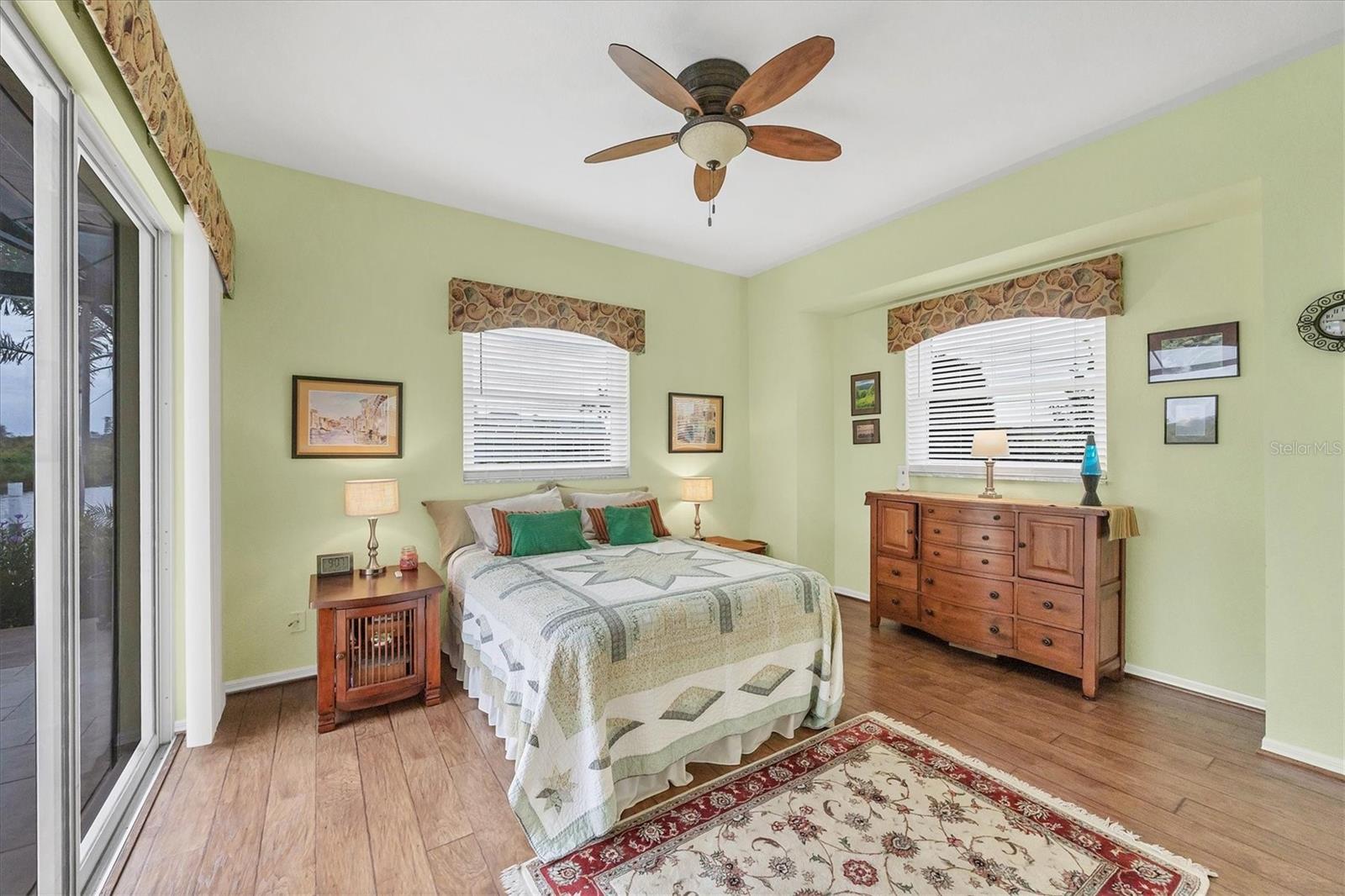 Image 37 of 65 For 4180 Surfside Court