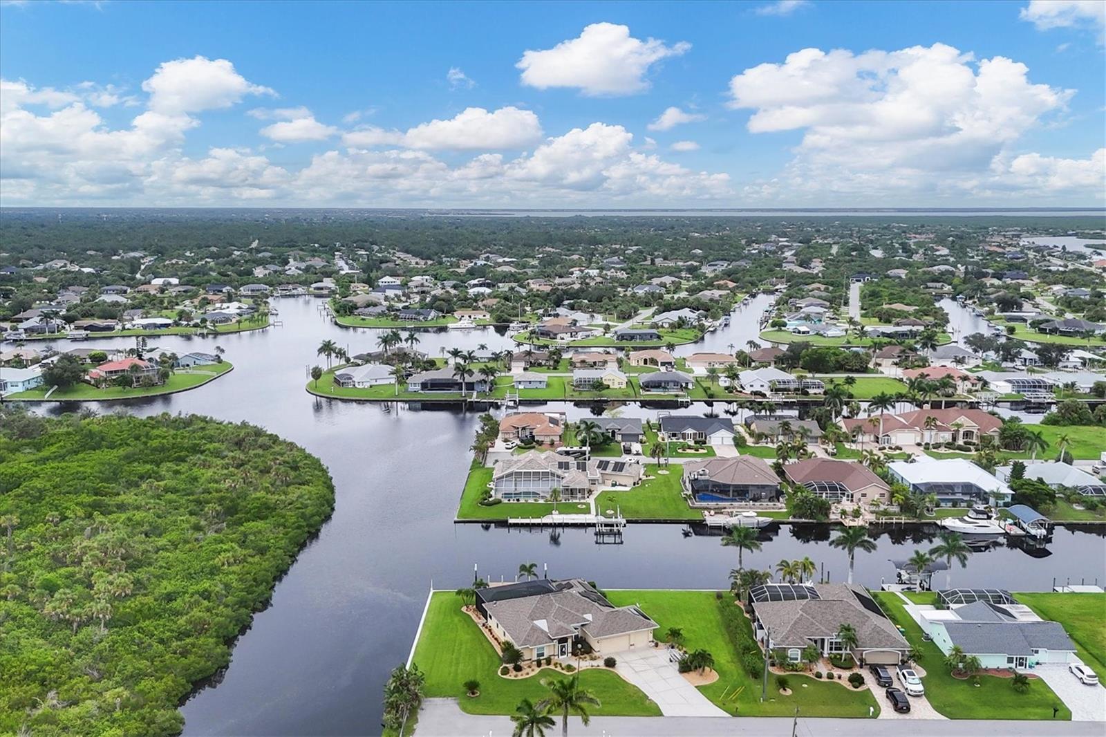 Image 8 of 65 For 4180 Surfside Court