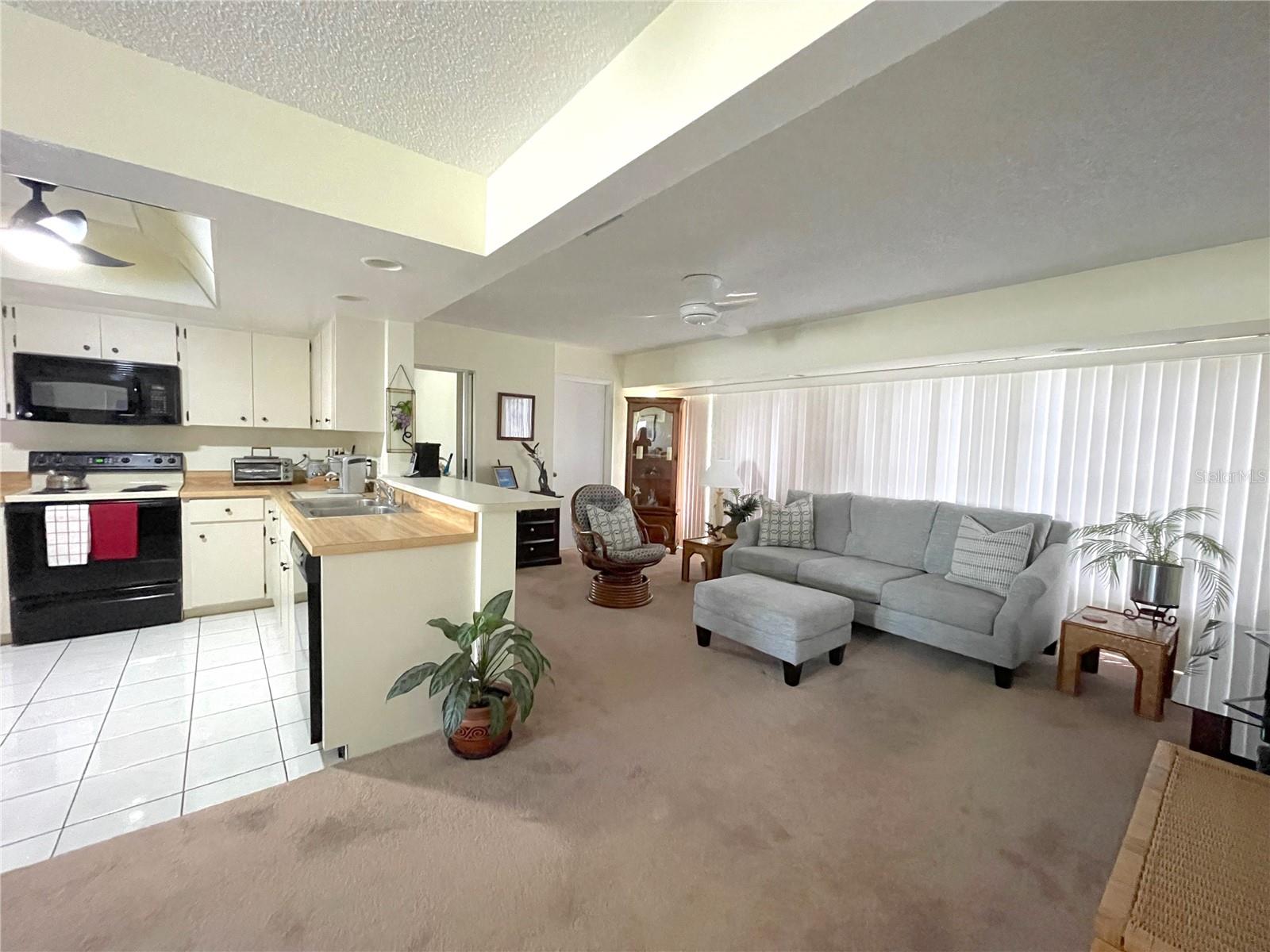 Image 17 of 28 For 132 Circlewood Drive B1-5