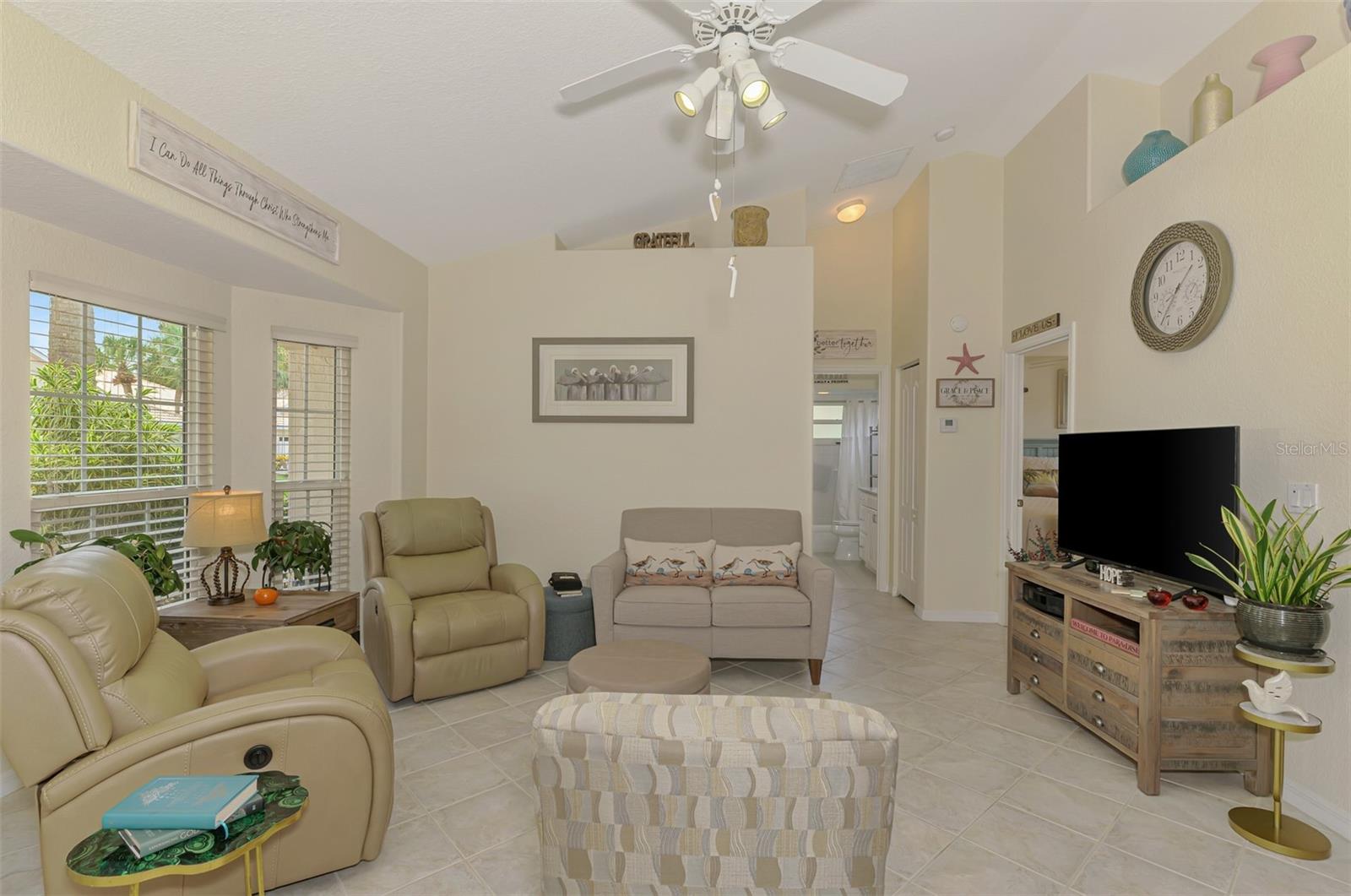 Image 3 of 22 For 1209 Berkshire Circle