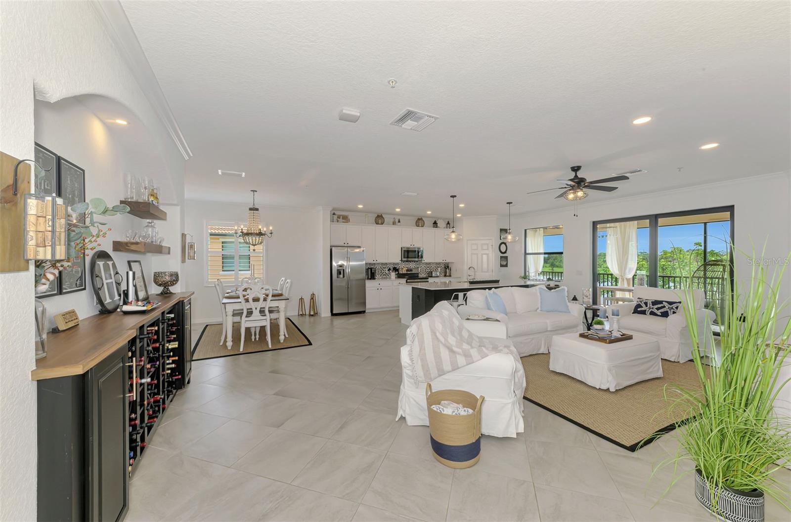 Image 12 of 98 For 10797 Tarflower Drive 201