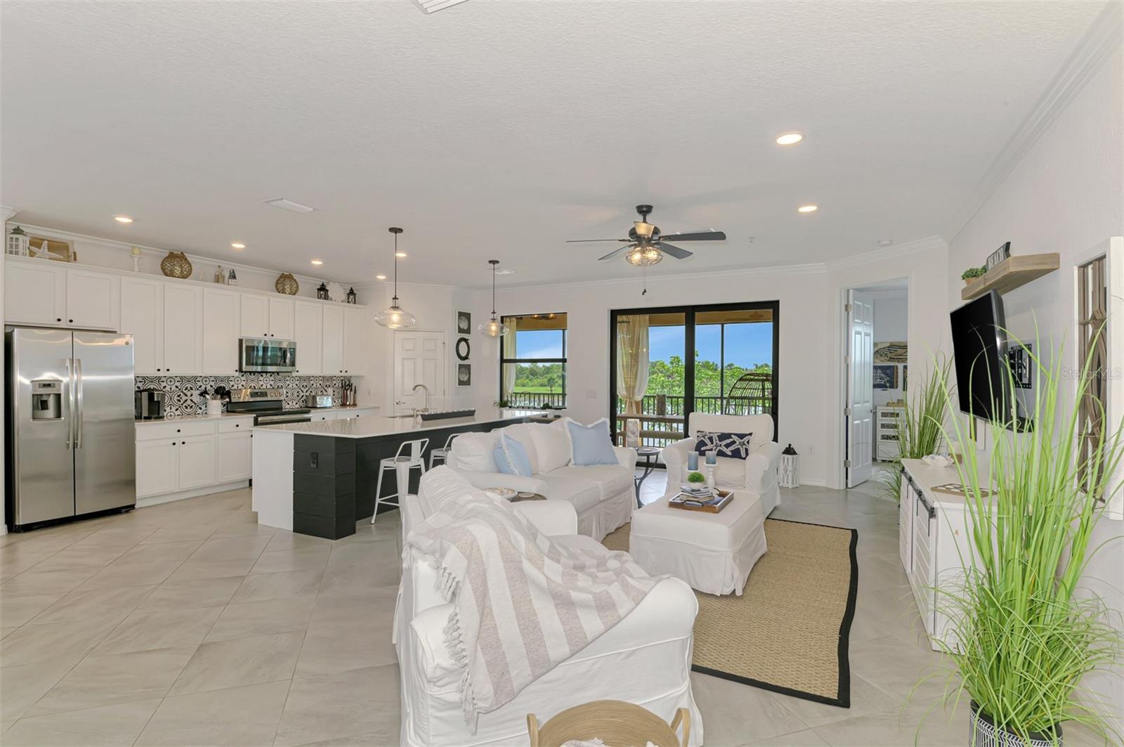Image 13 of 98 For 10797 Tarflower Drive 201