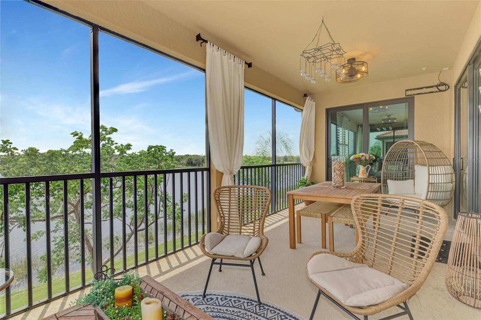 Image 43 of 98 For 10797 Tarflower Drive 201