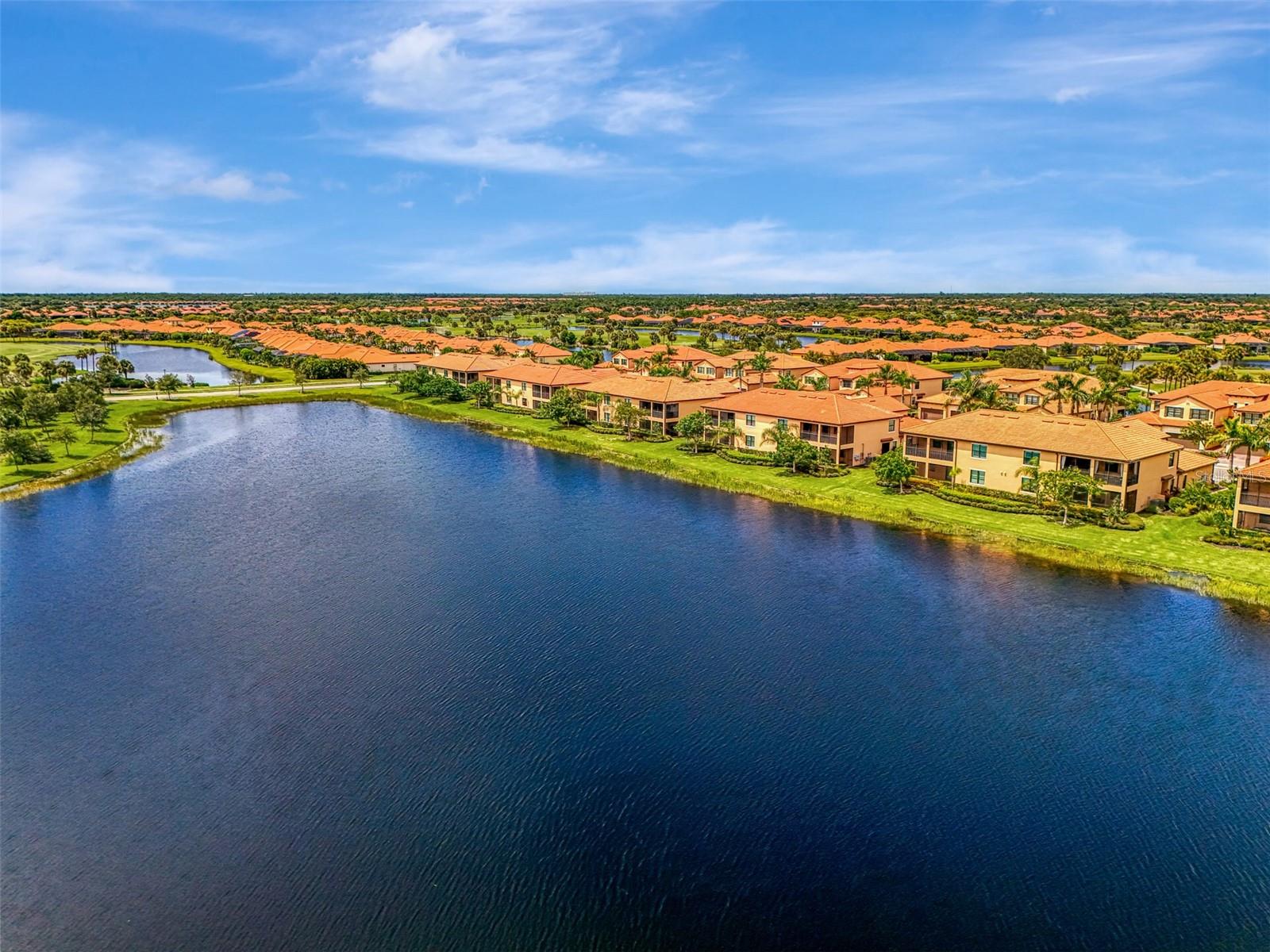 Image 49 of 98 For 10797 Tarflower Drive 201