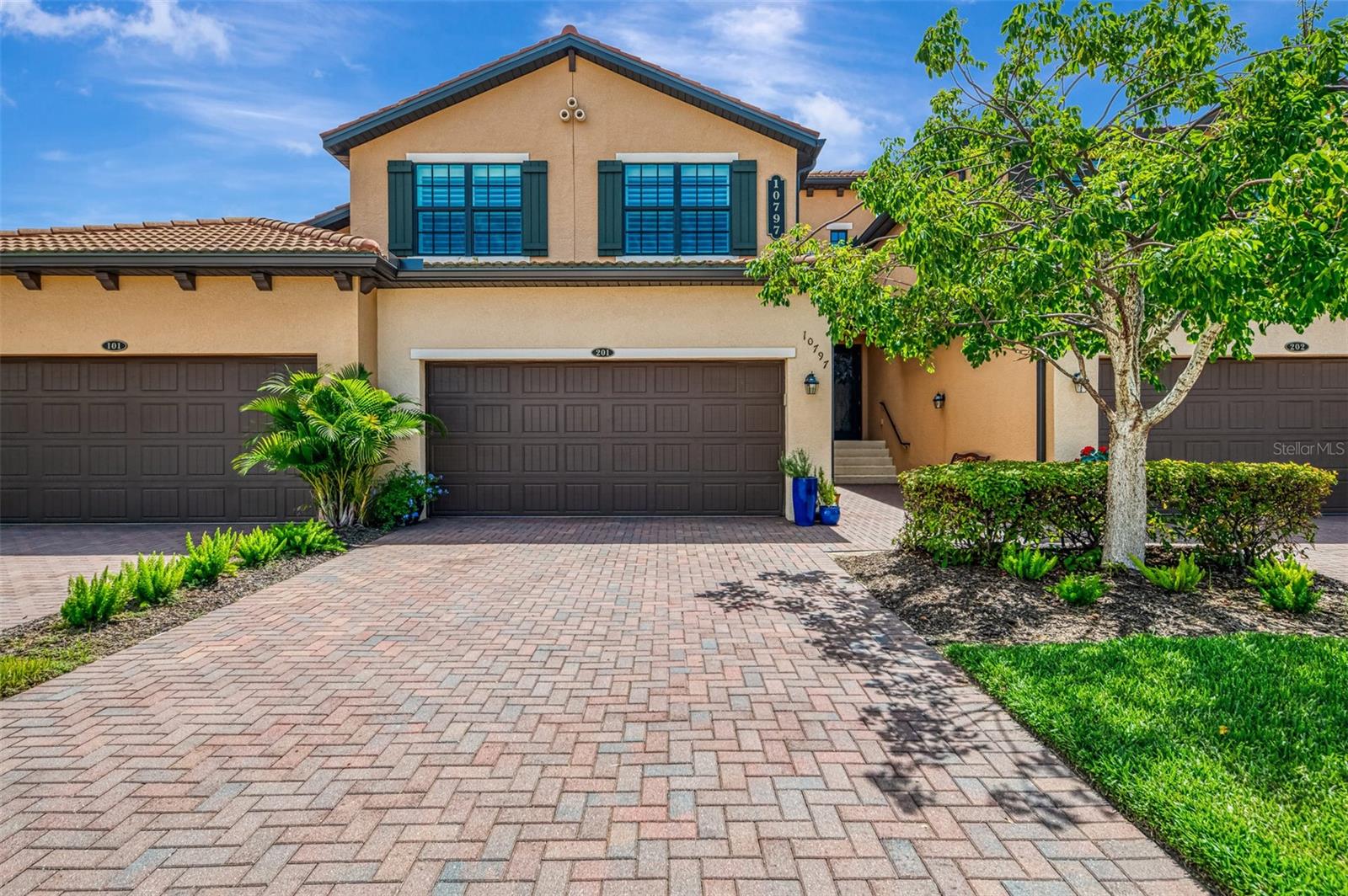 Image 6 of 98 For 10797 Tarflower Drive 201