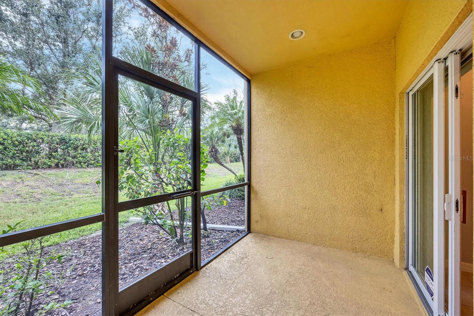 Image 29 of 47 For 12950 Tigers Eye Drive