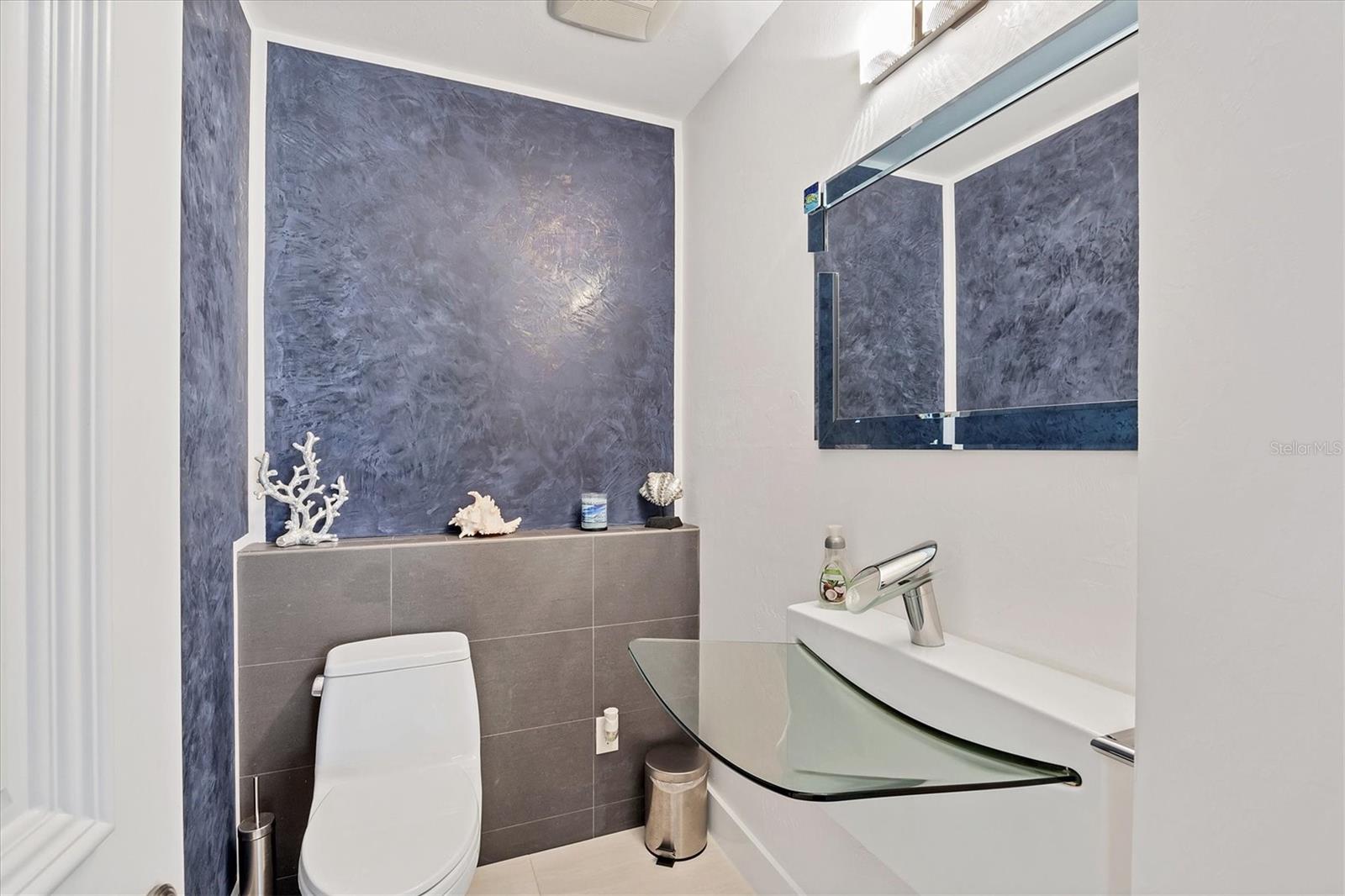 Image 47 of 80 For 8057 Weyers Court
