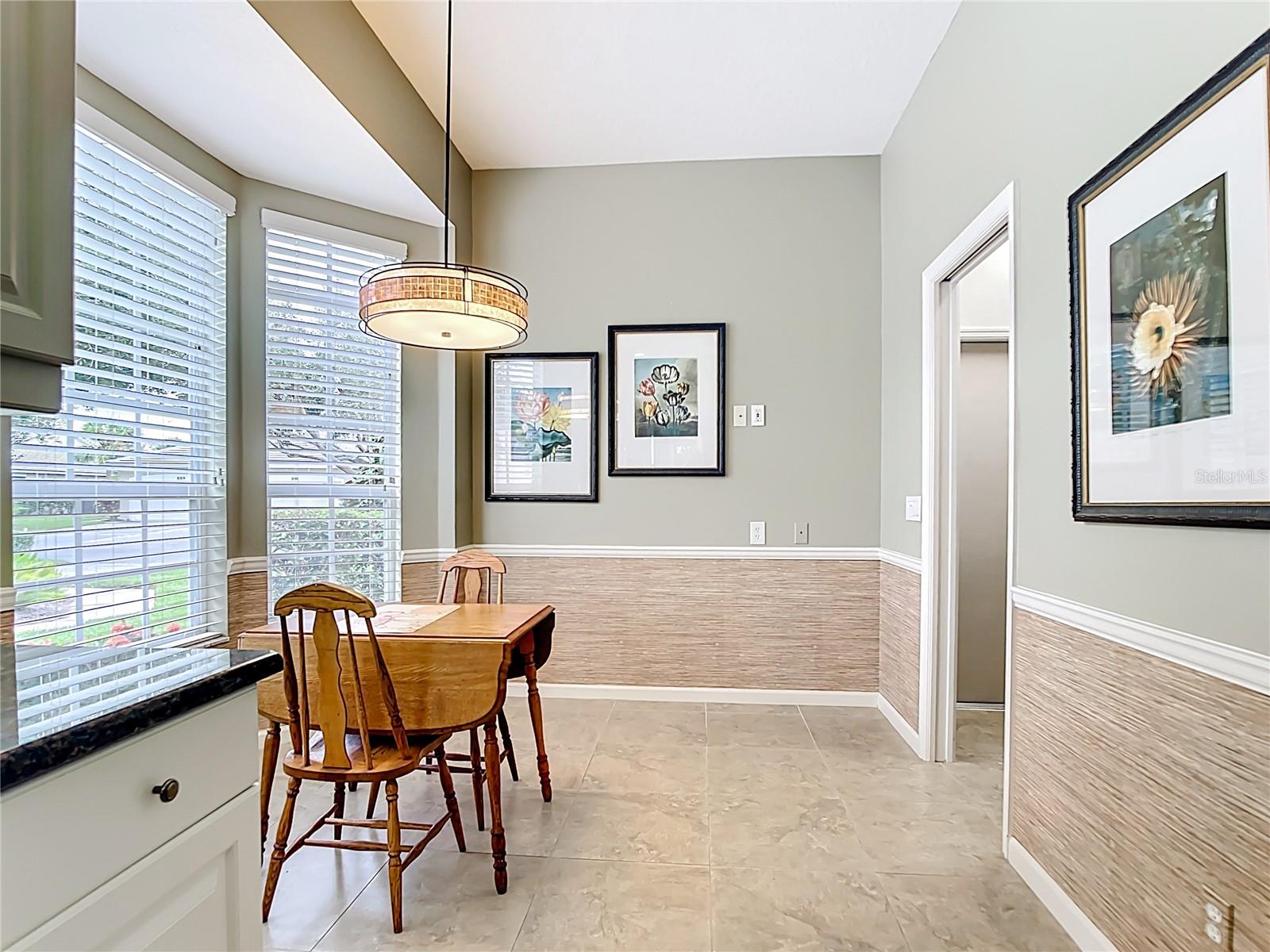 Image 19 of 78 For 902 Tartan Drive 29
