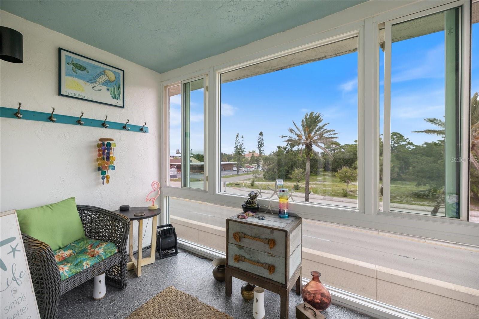 Image 12 of 27 For 708 Tamiami Trail S 306