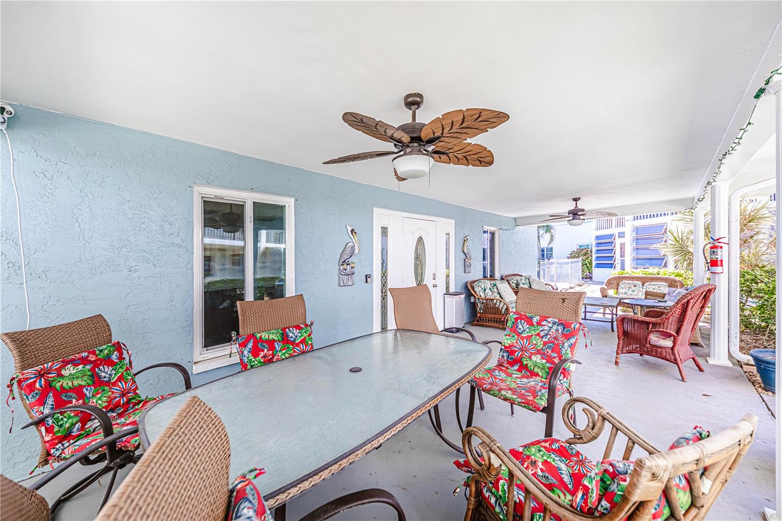 Image 22 of 27 For 708 Tamiami Trail S 306