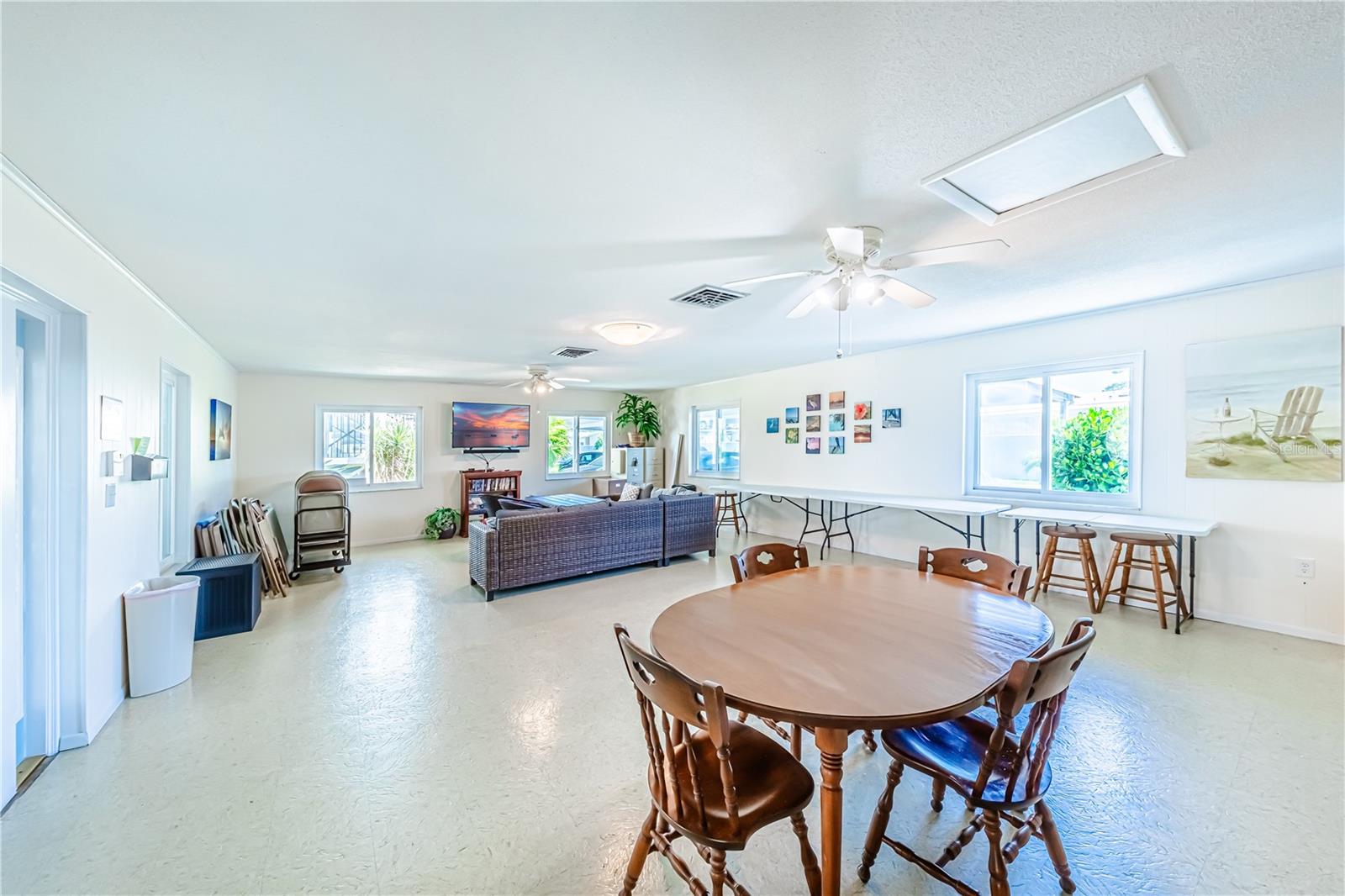 Image 23 of 27 For 708 Tamiami Trail S 306