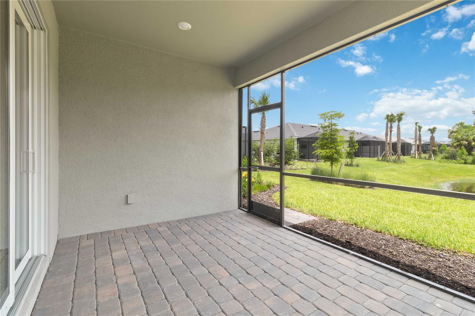 Image 6 of 73 For 25508 Royal Tern Lane