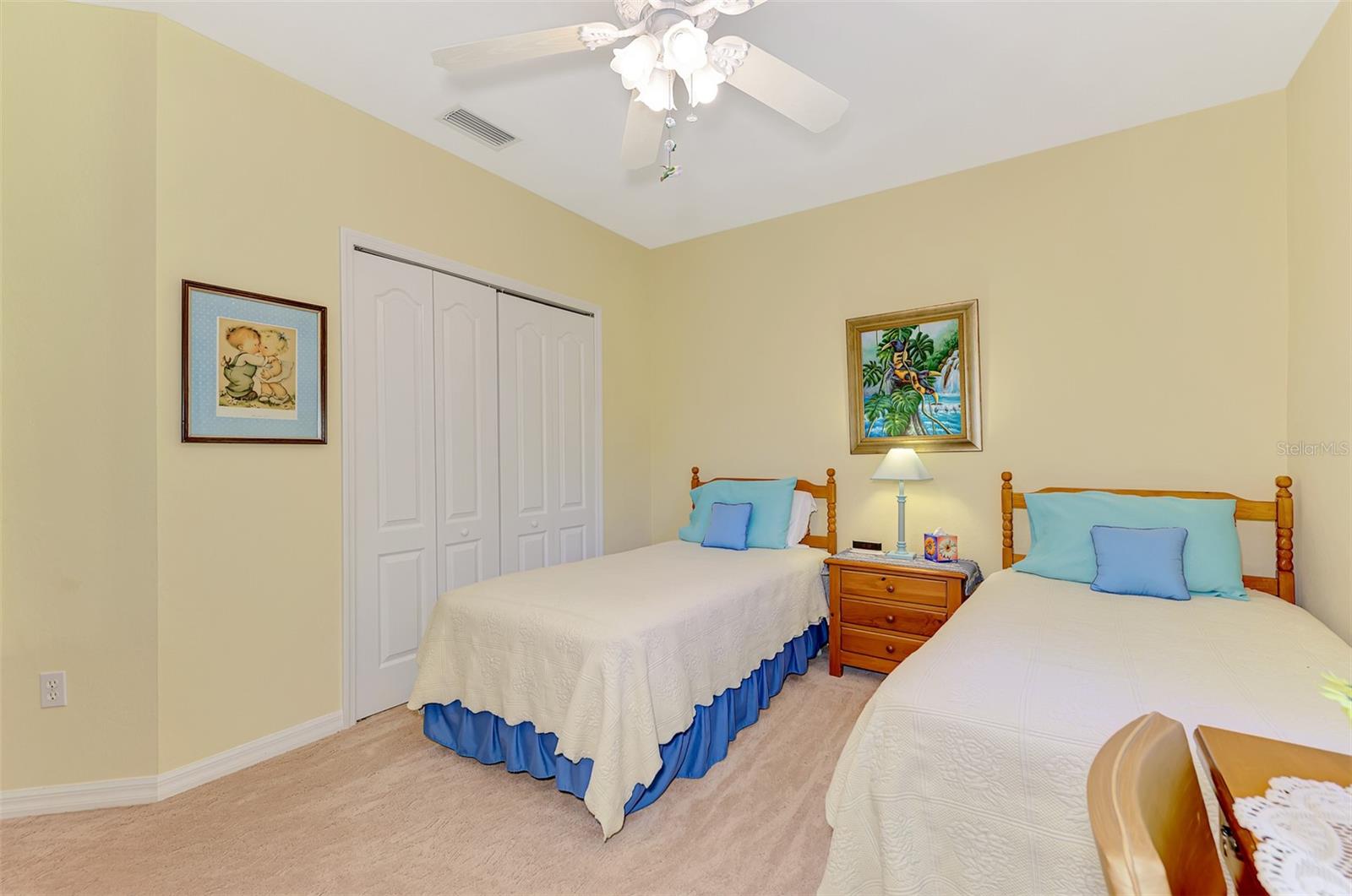 Image 34 of 62 For 1085 Yosemite Drive