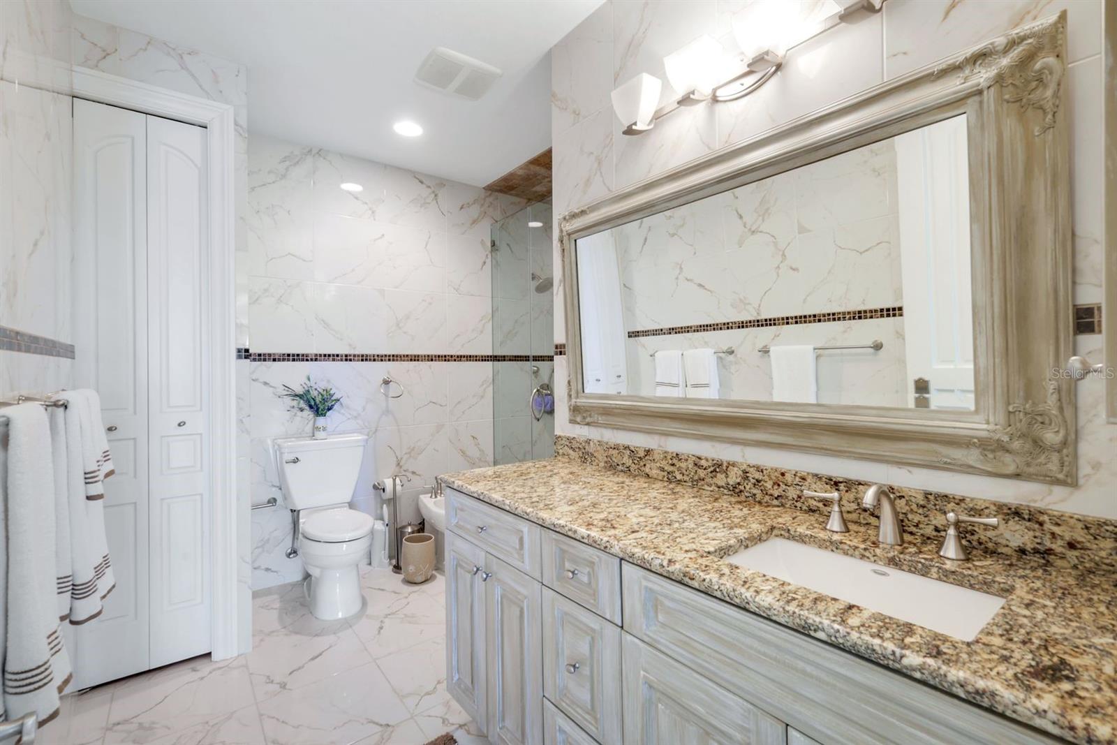 Image 40 of 74 For 7159 Manasota Key Road