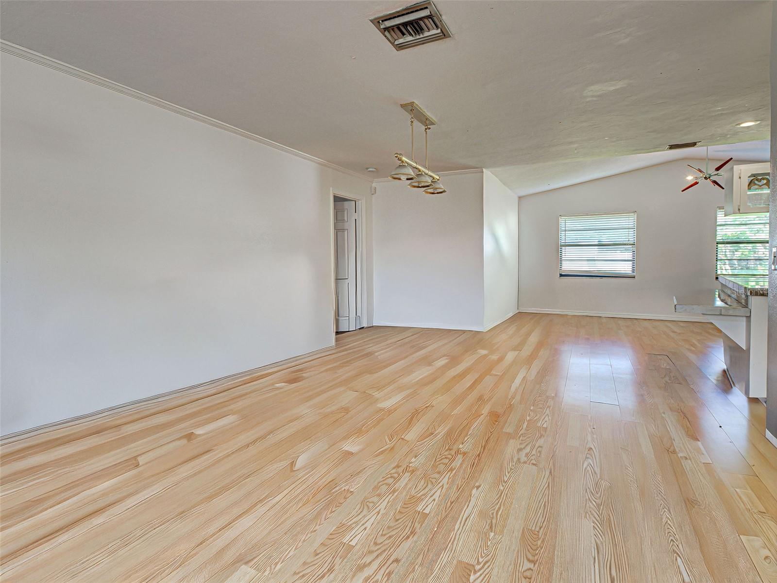 Image 14 of 35 For 1181 Seacrest Drive Nw