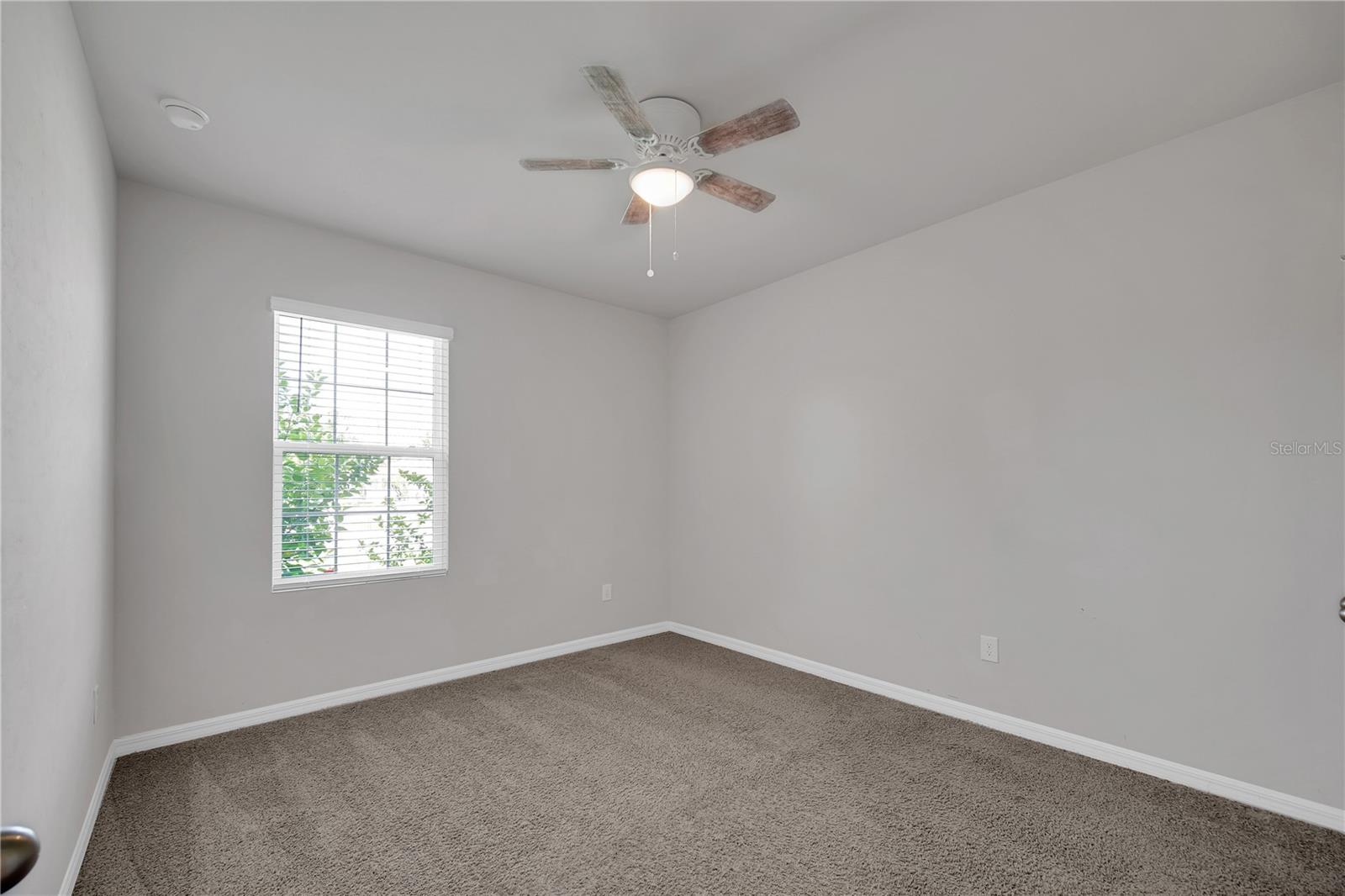 Image 13 of 39 For 288 Mendoza Street
