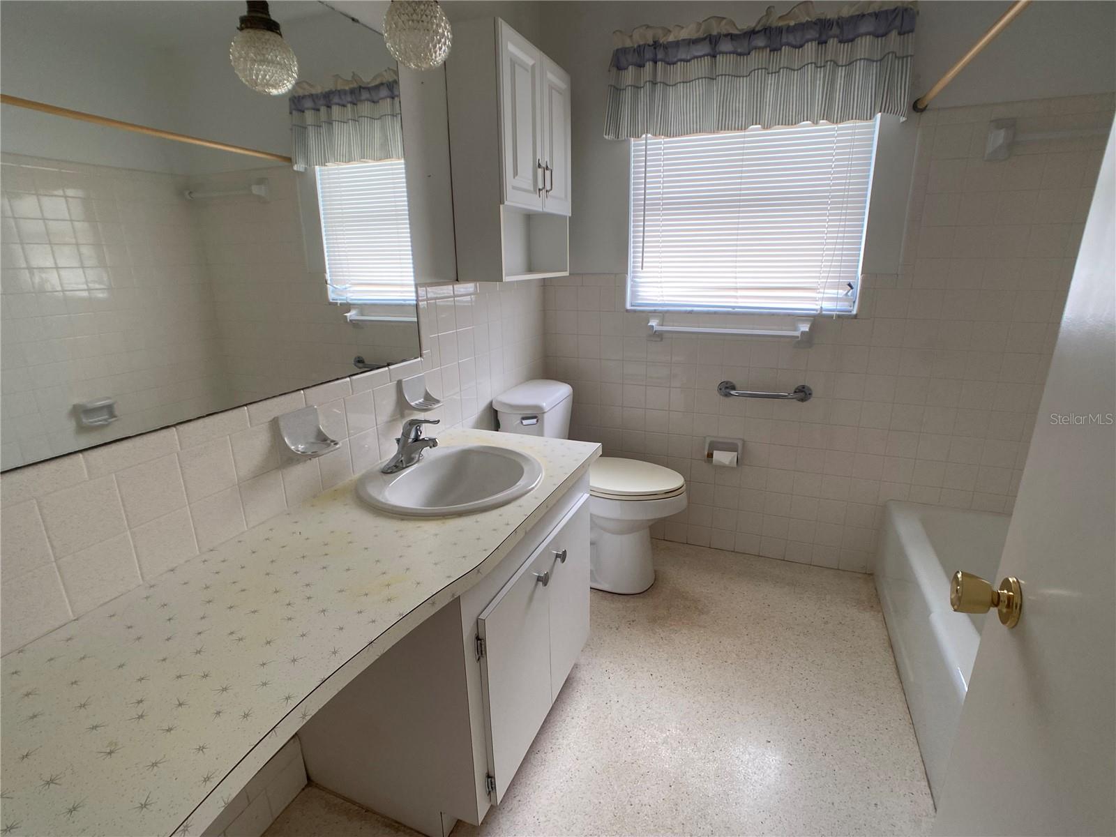 Image 7 of 10 For 531 Neponsit Drive