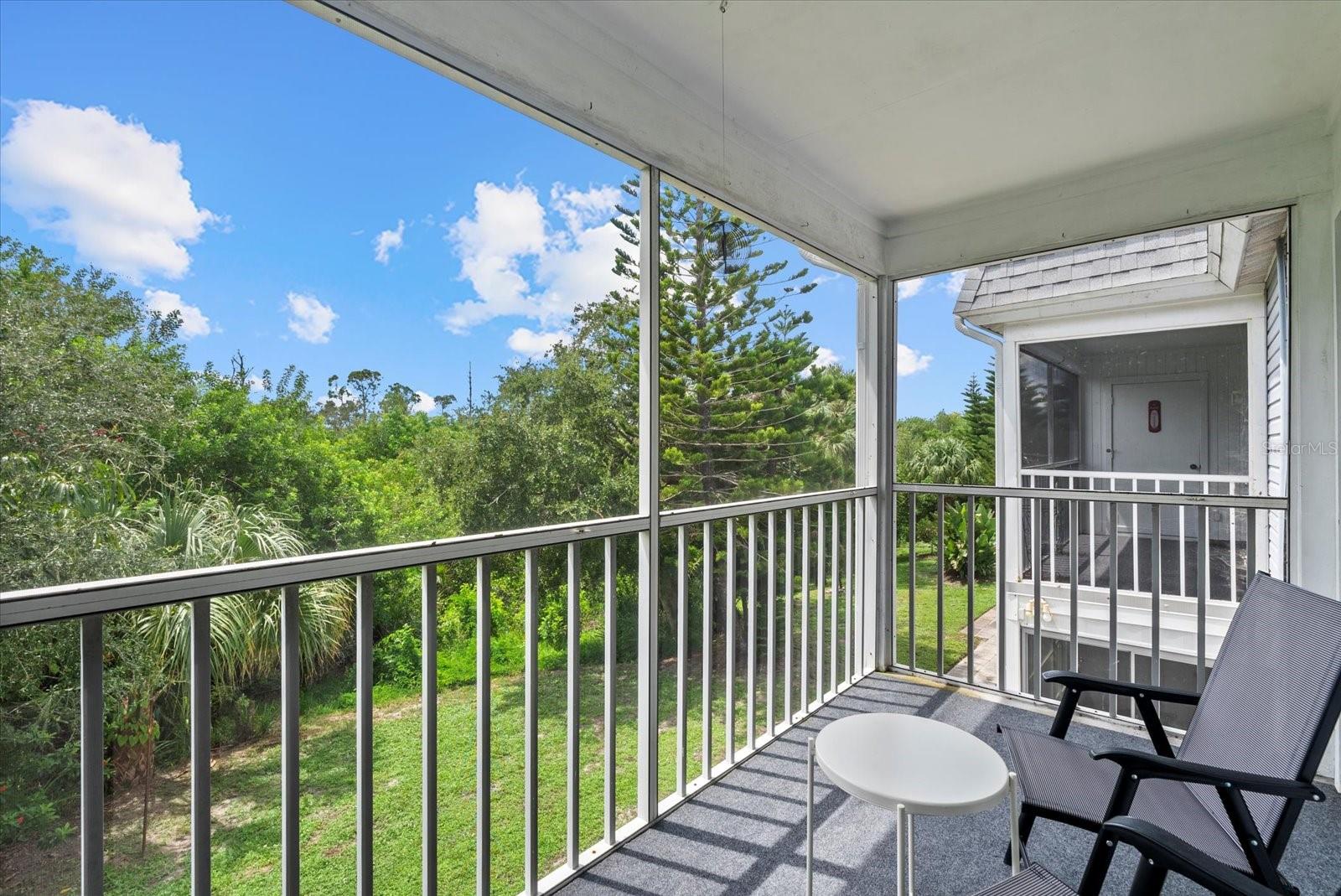Image 2 of 25 For 22375 Edgewater Drive 241