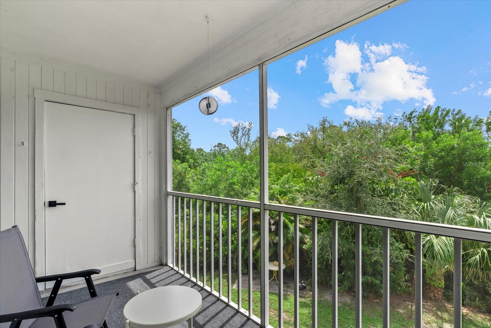 Image 20 of 25 For 22375 Edgewater Drive 241