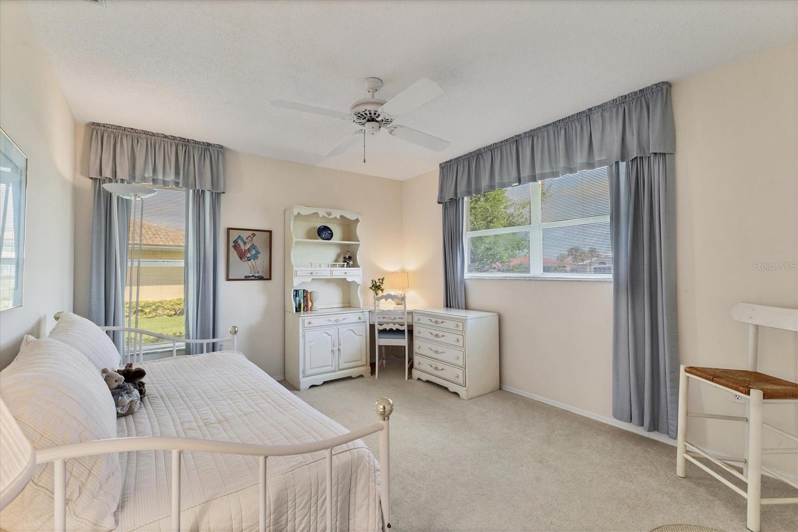 Image 20 of 54 For 1517 Waterford Drive