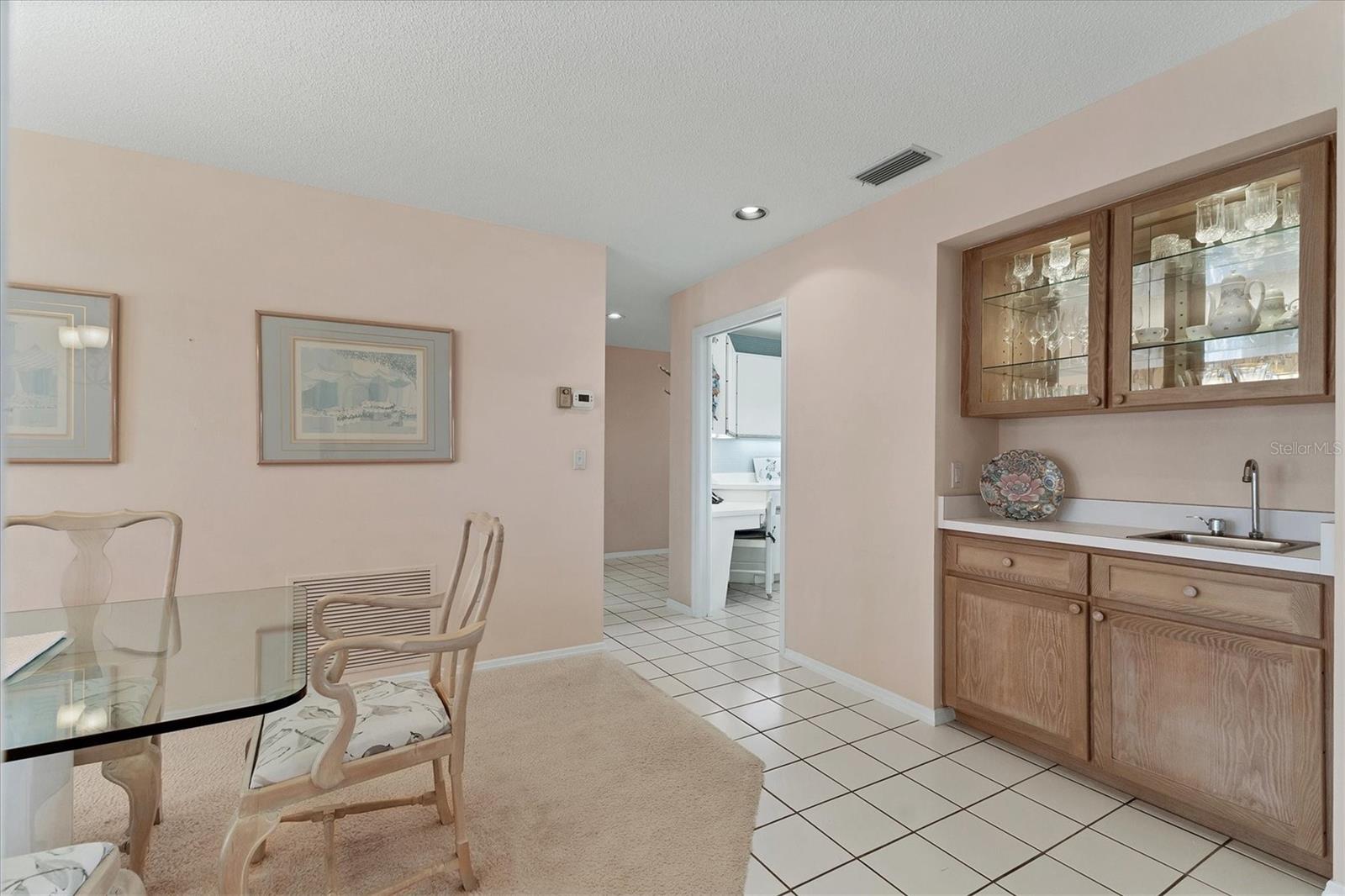 Image 7 of 54 For 1517 Waterford Drive