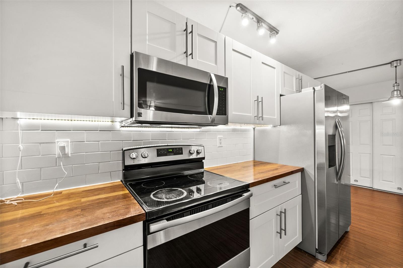 Image 5 of 26 For 2938 Clark Road 103