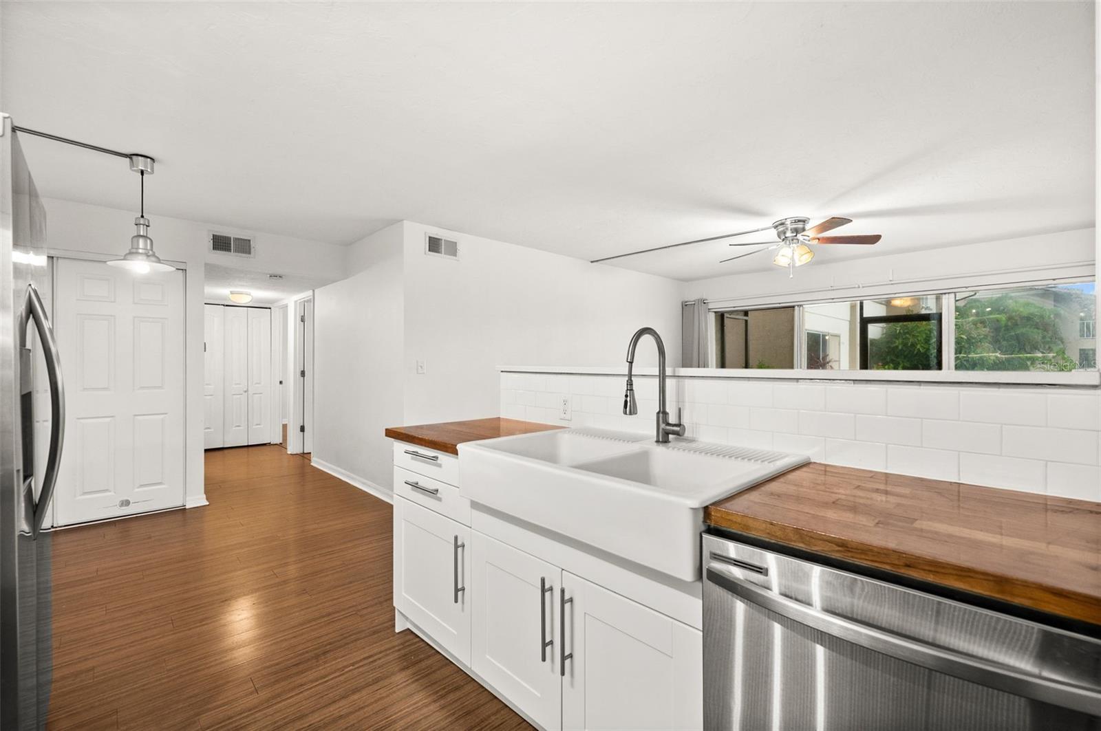 Image 8 of 26 For 2938 Clark Road 103